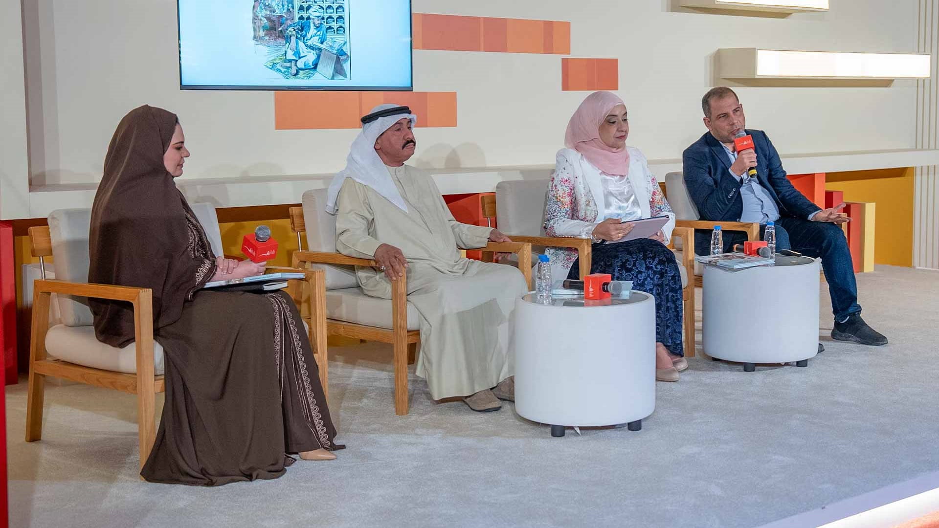 باحثون وكُتّاب يناقشون دور الجامعات العربية الأولى في بناء الحضارة