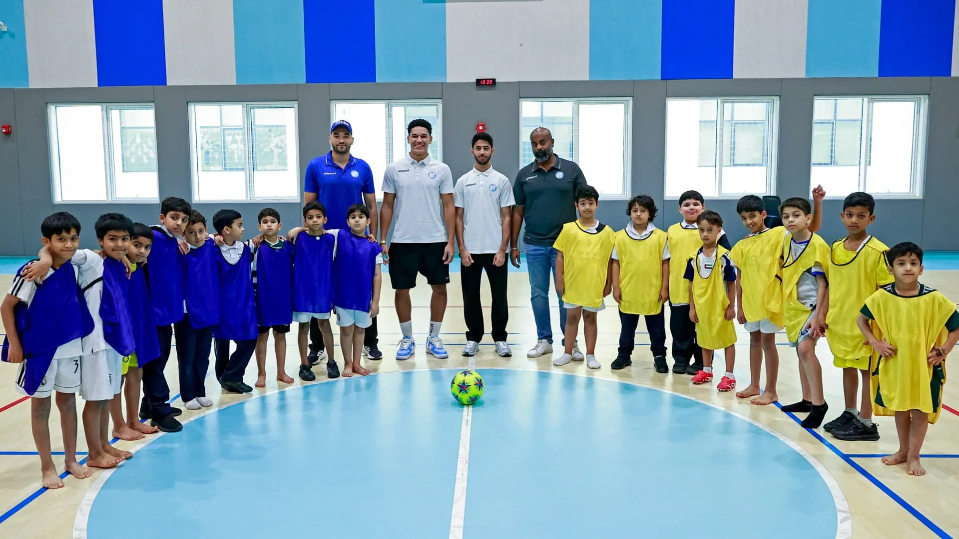 Dibba FC boosts community ties with visit to Al Bidya students 