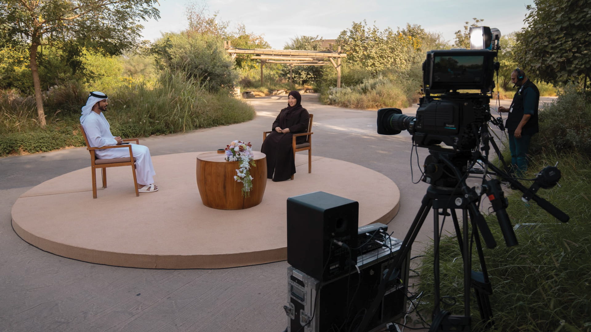 ‘Yawmiyat Al Wusta’ broadcasts live from Sharjah Safari 