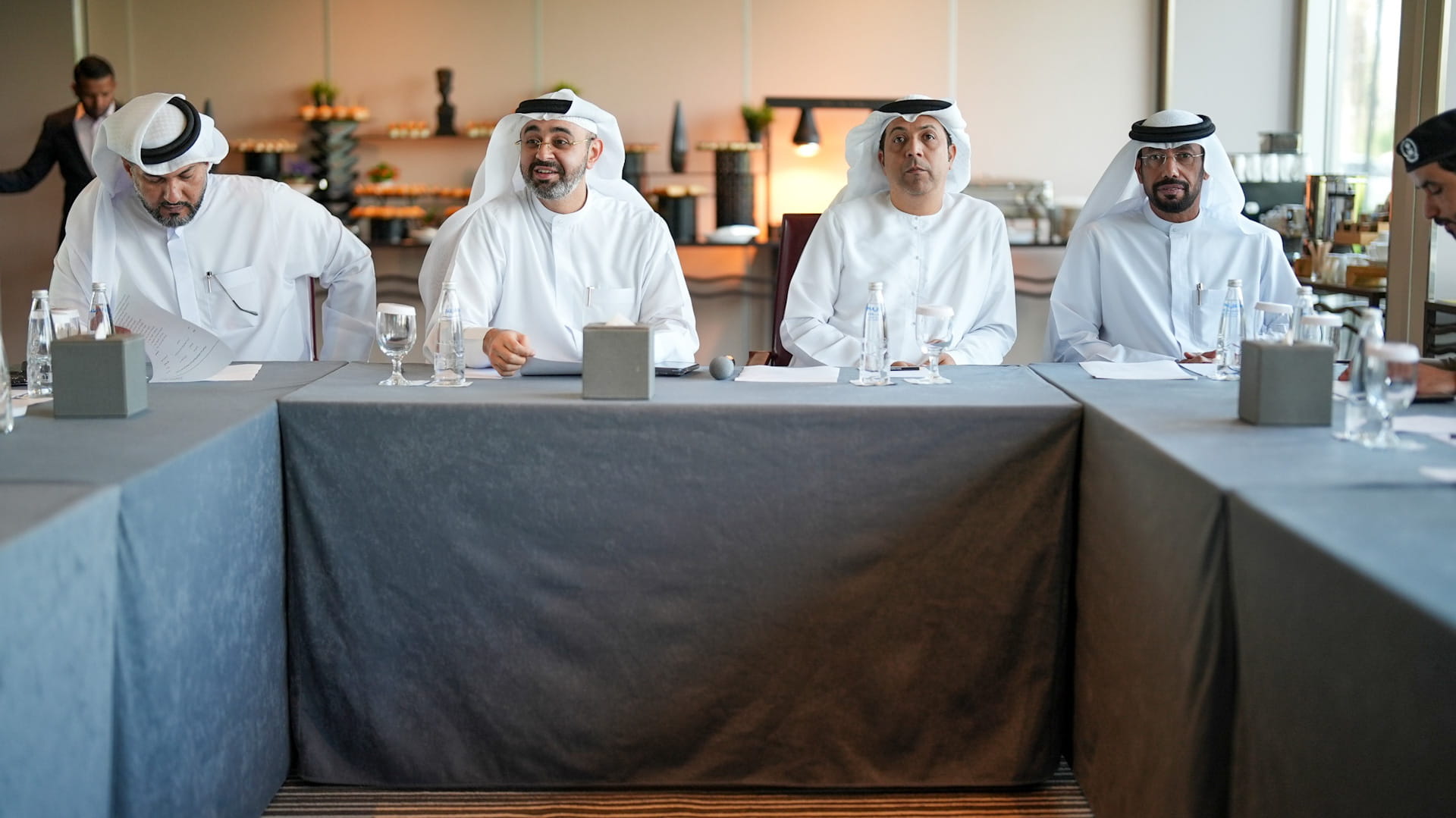 صورة بعنوان: لجنة الشارقة تستعرض التحضيرات النهائية لاحتفالات عيد الاتحاد الـ54 