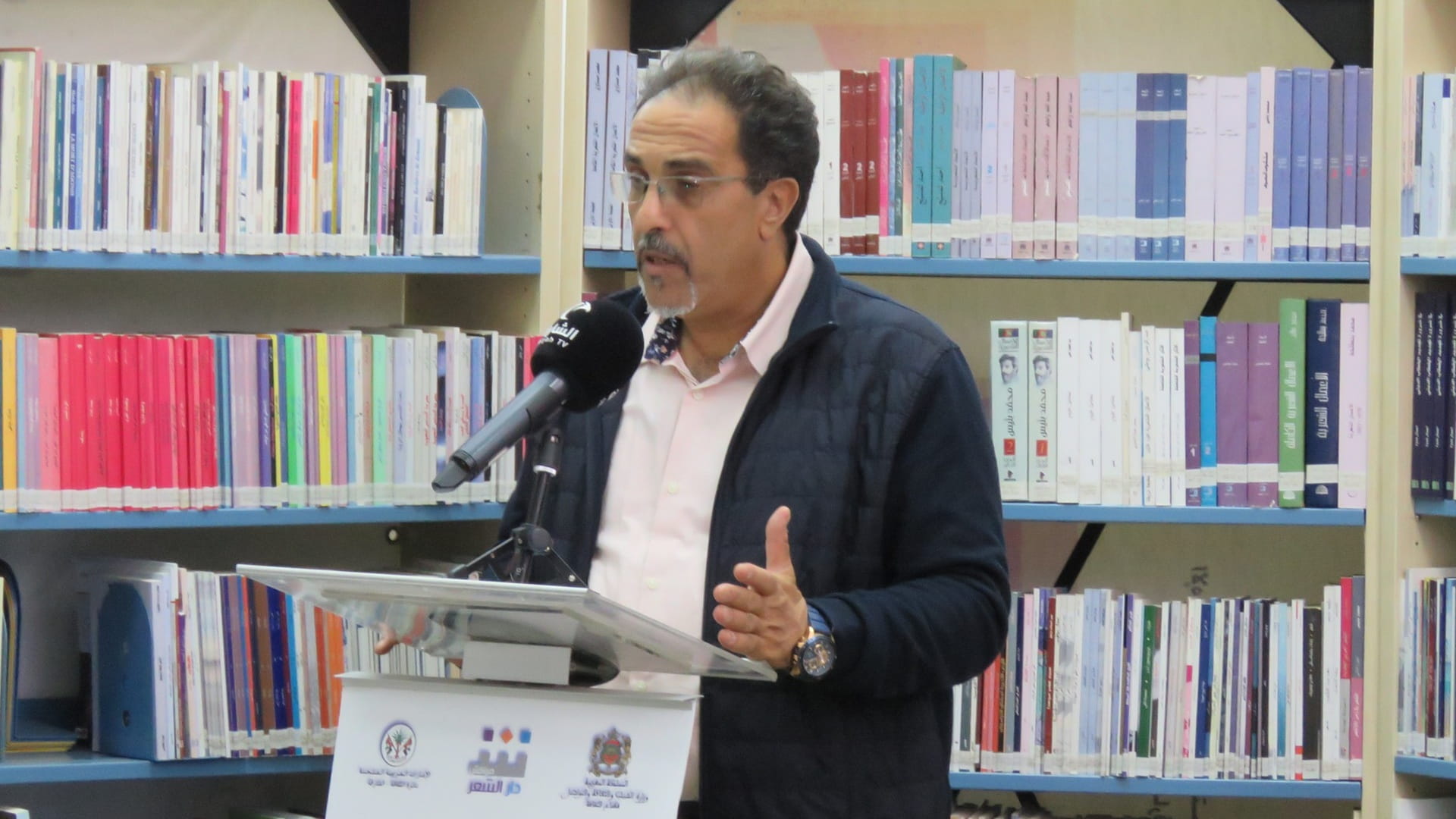 أمسية "الديوان" بمراكش تحتفي بإصدارات شعرية من منشورات الشارقة 