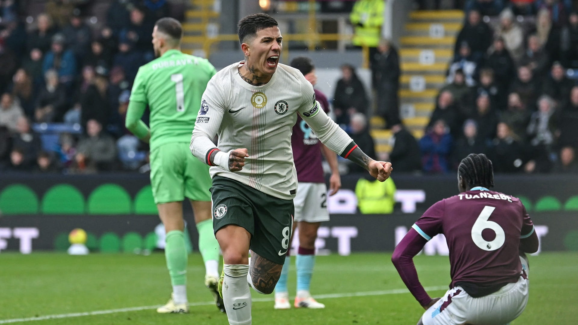 صورة بعنوان: تشلسي يخطف وصافة الدوري الإنجليزي مؤقتاً 