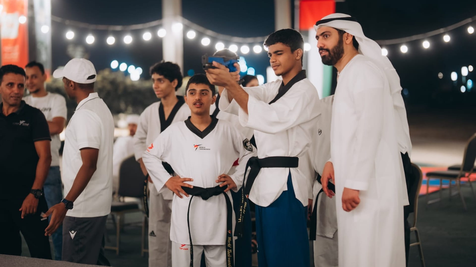 صورة بعنوان: مجلس الشارقة الرياضي يحتفي باليوم الوطني الـ 54 في منتزه السيوح  