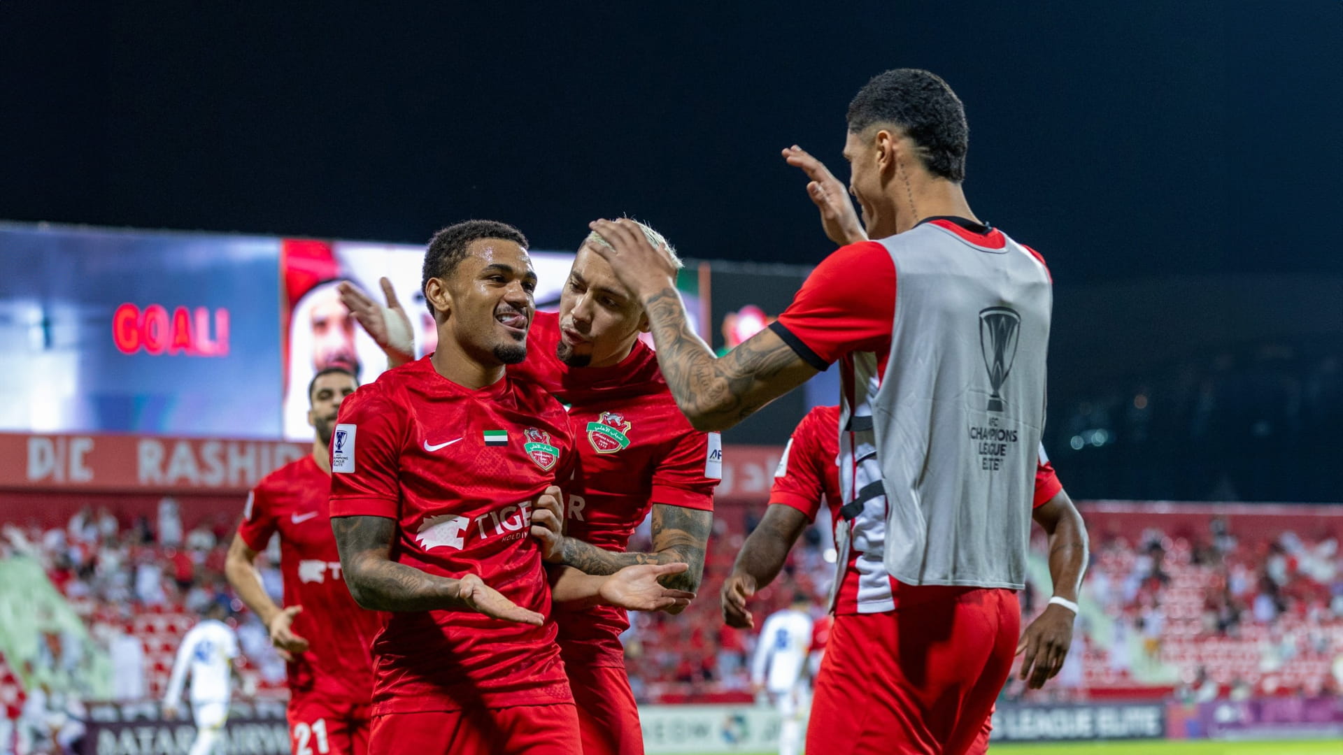 Shabab Al Ahli wins 2-0 over Al Gharafa