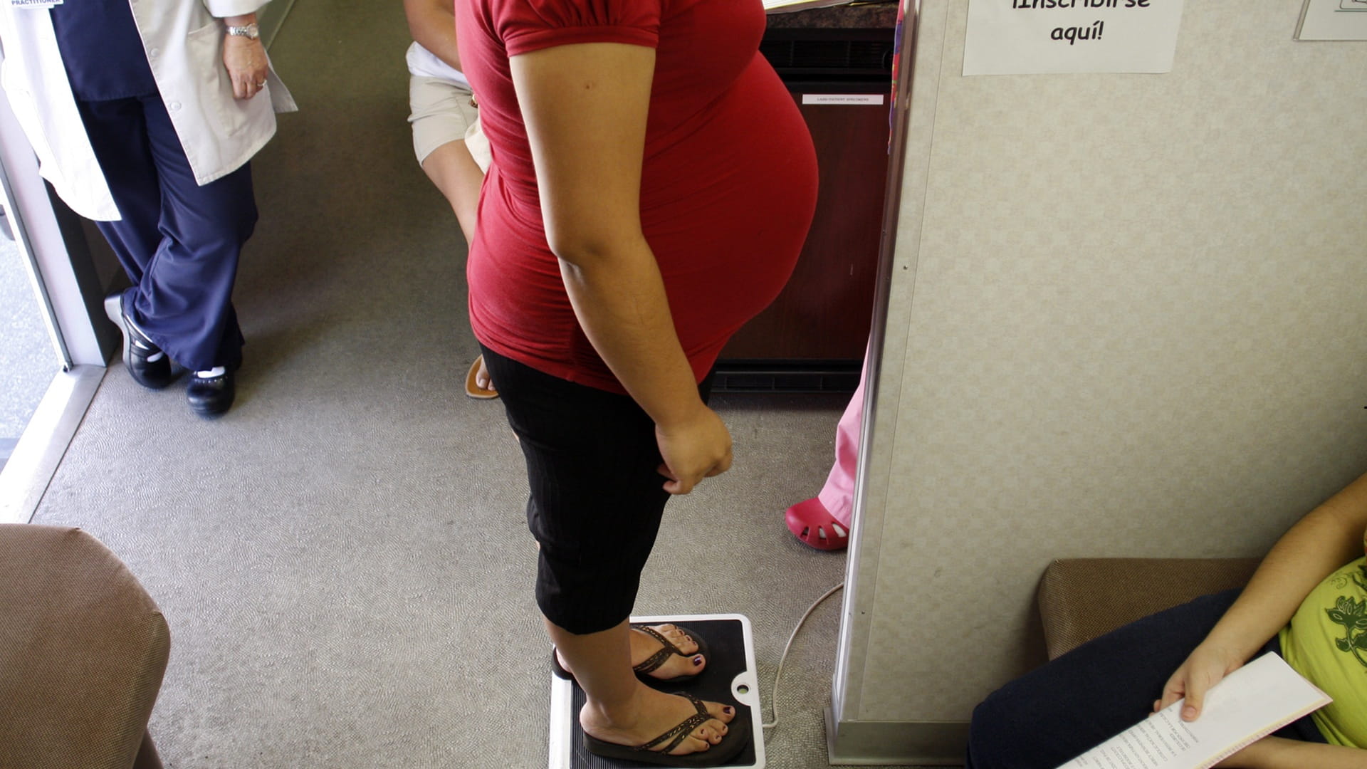 دراسة: إيقاف أدوية إنقاص الوزن قبل الحمل ينطوي على مخاطر 