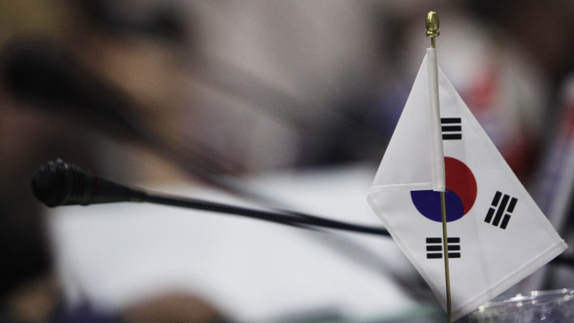 كوريا الجنوبية تنجح في إطلاق صاروخها الفضائي الرابع 