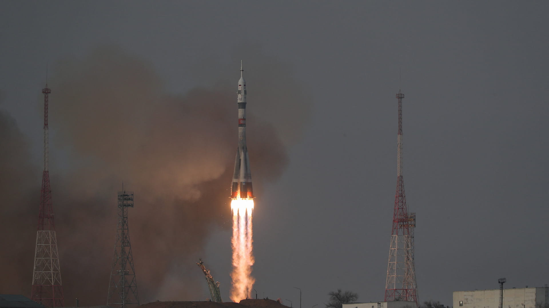 المركبة الروسية سويوز إم.إس-28  تنطلق إلى محطة الفضاء الدولية