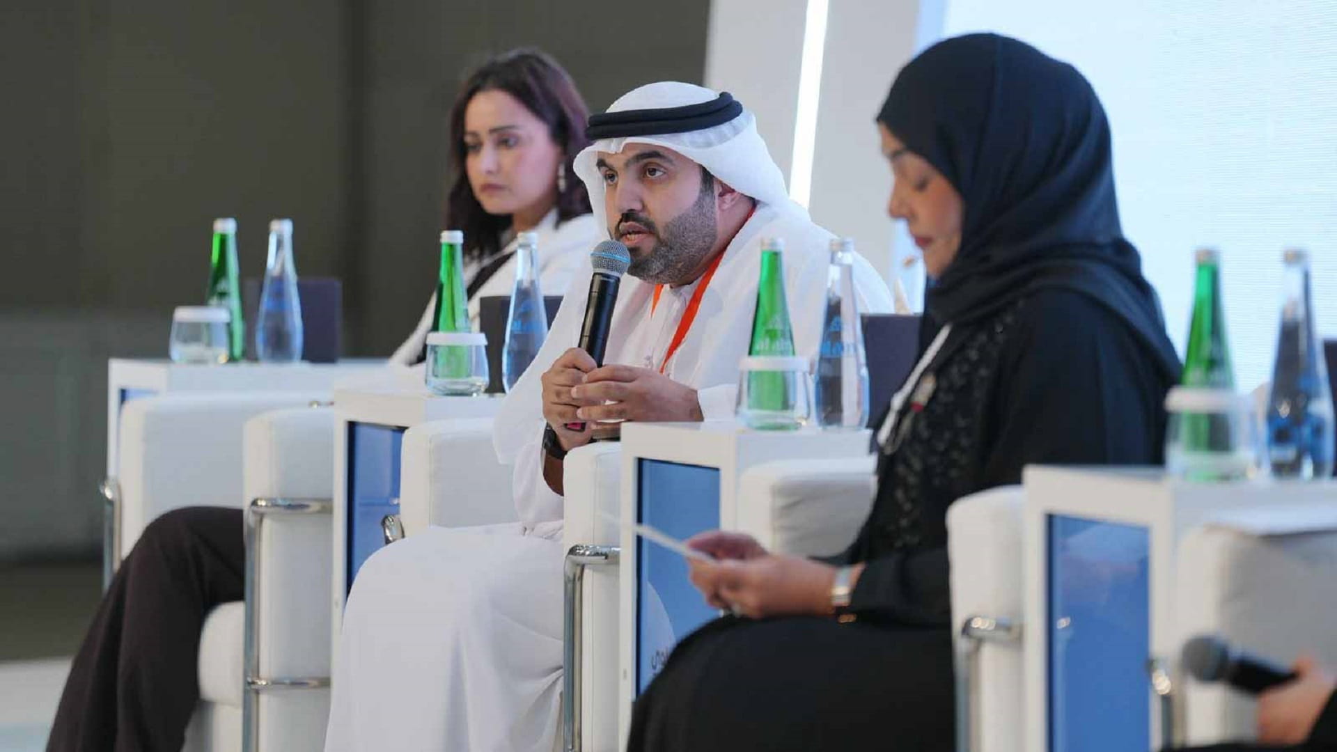 منتدى سلامة الطفل يوصي بإطلاق برنامج وطني لبناء قدرات أولياءالأمور