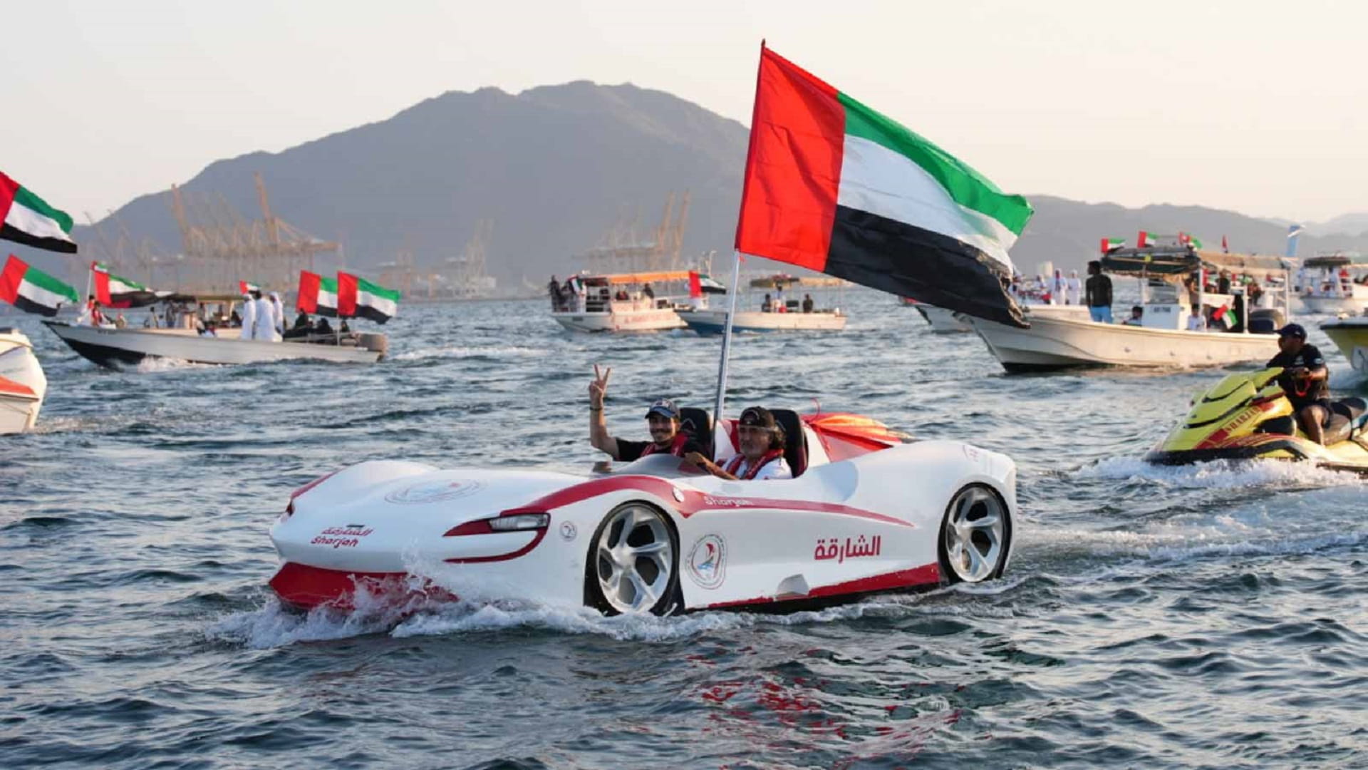 خورفكان تحتفل بعيد الاتحاد الرابع والخمسين 