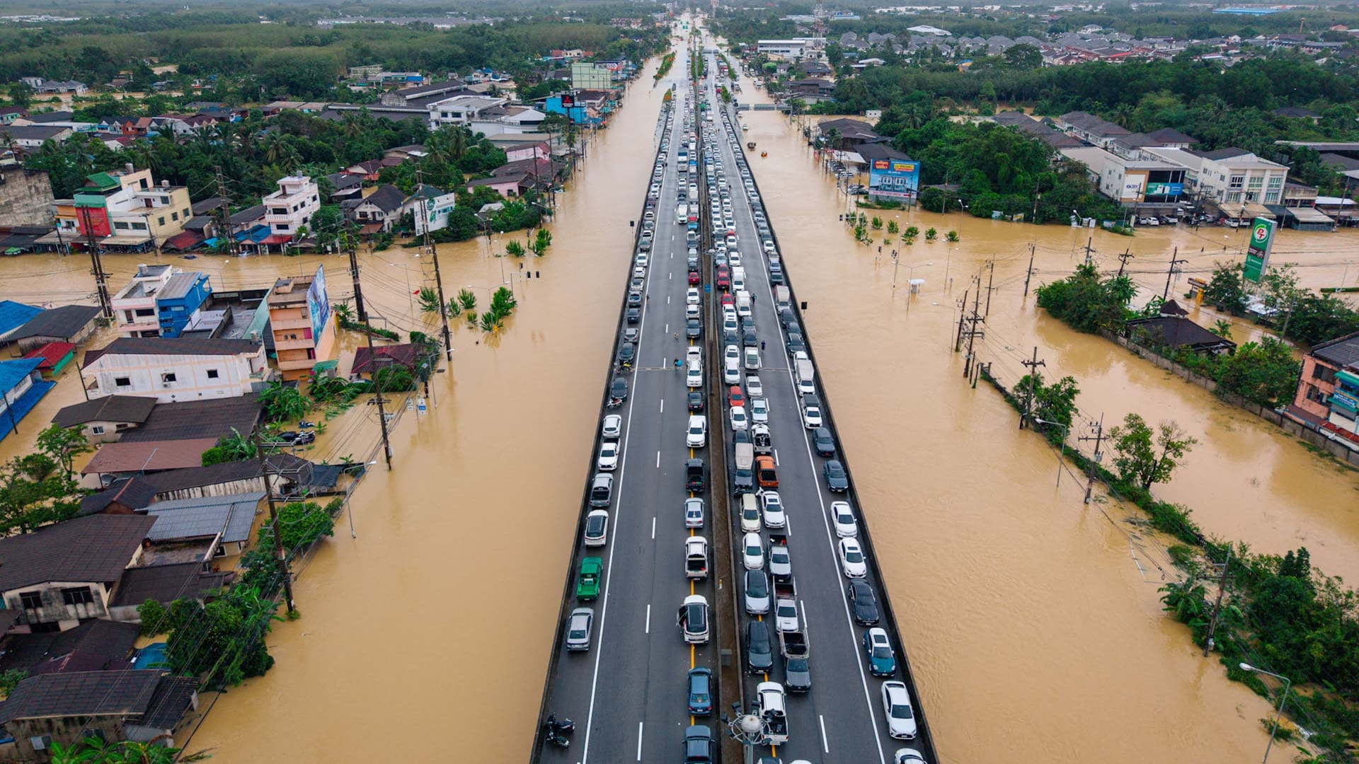 Death toll from Asia floods surpasses 1,100 