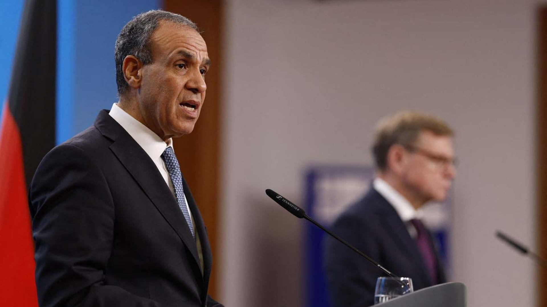 Egypt urges swift transition to phase two of Gaza peace plan