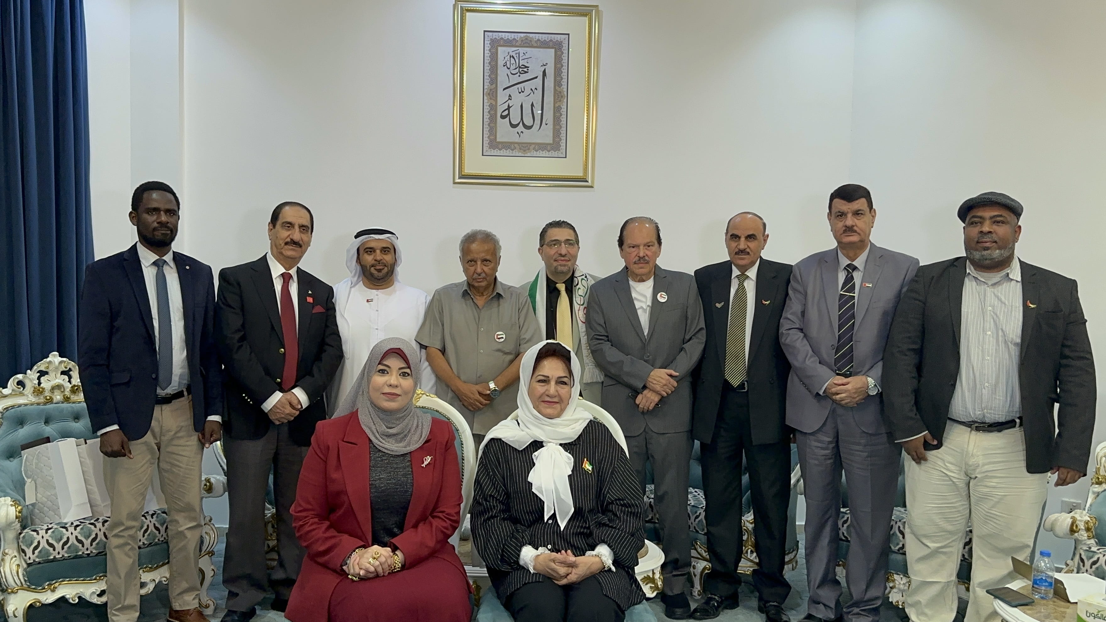 النادي الثقافي العربي يحيي عيد الاتحاد بأمسية "على ذرى المجد"  