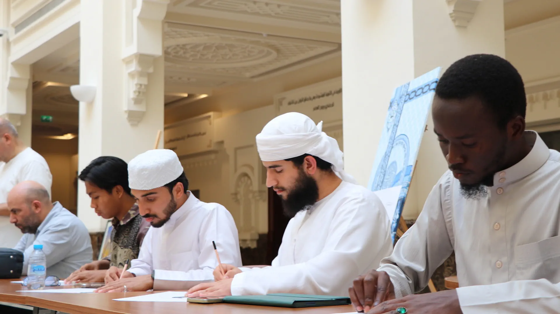 AQU initiates a training programme in Islamic Architecture. 