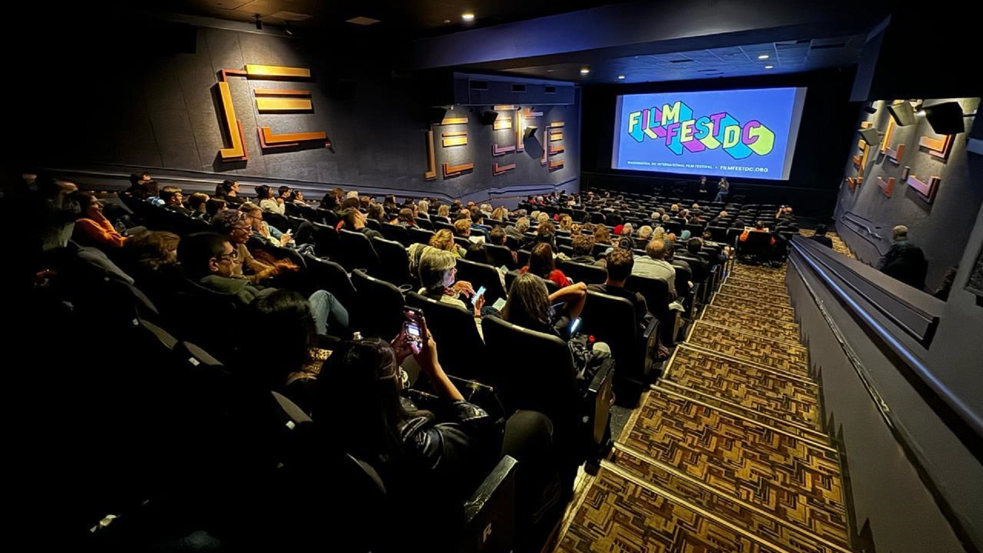 مهرجان الشارقة السينمائي للأطفال والشباب يطلق دورته الـ12 بعد غدٍ 