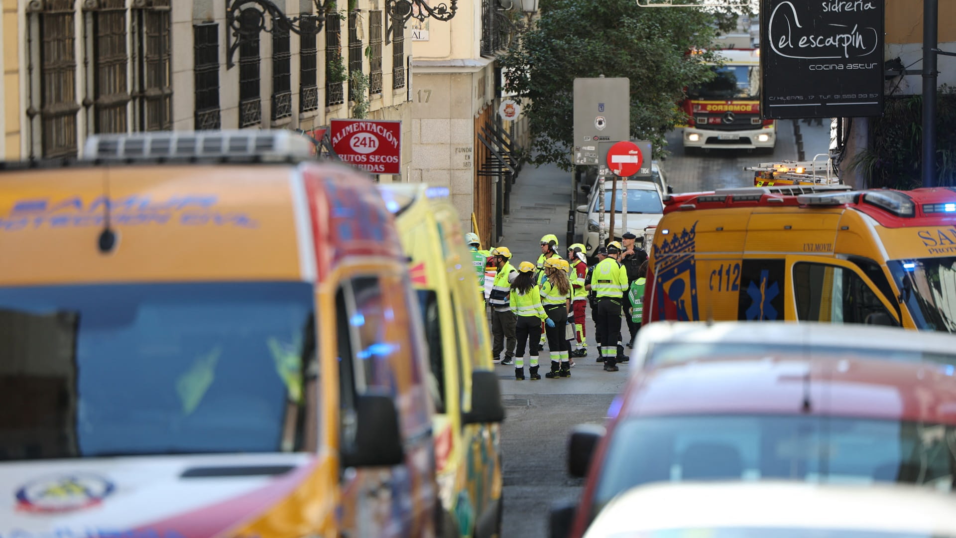 Two dead, two missing after hotel construction collapse in Madrid
