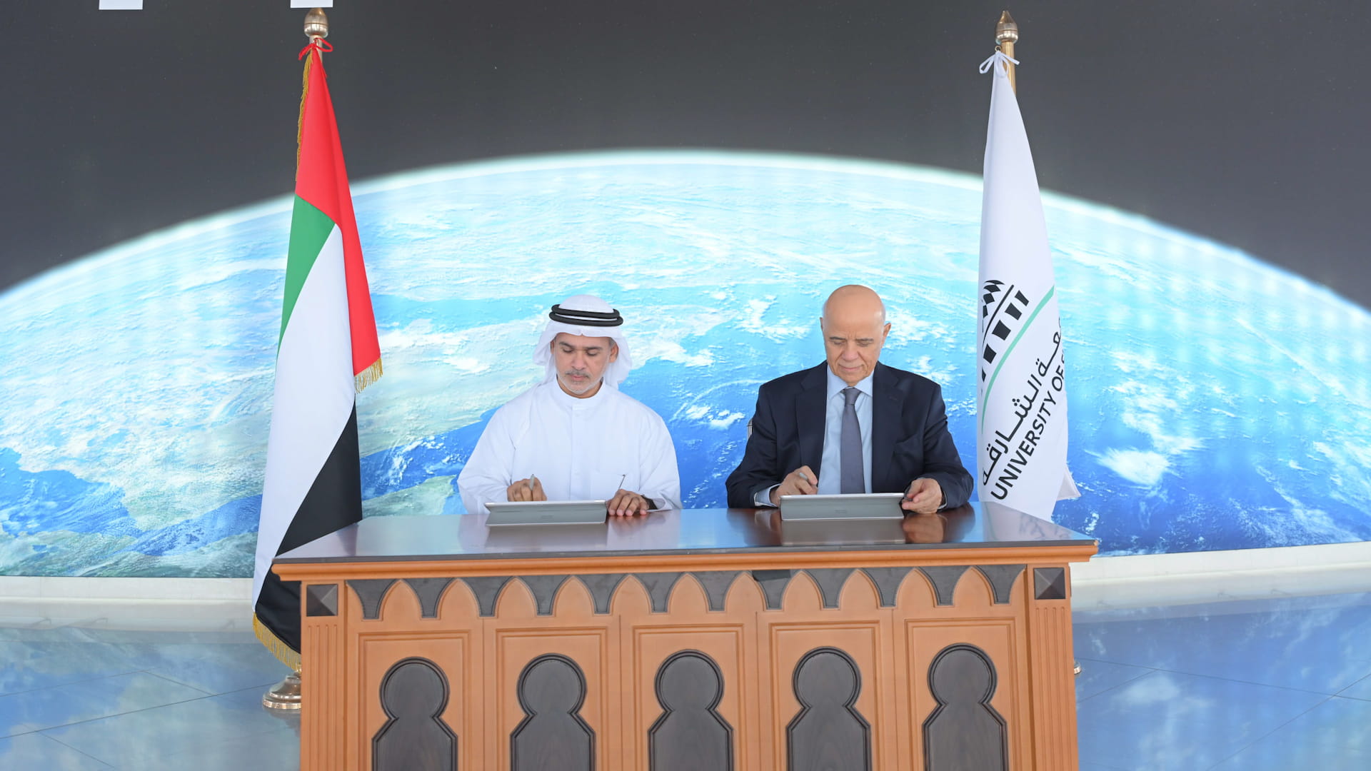 صورة بعنوان: "أكاديمية الشارقة للفلك" تستضيف فعاليات أسبوع الفضاء العالمي 2025 