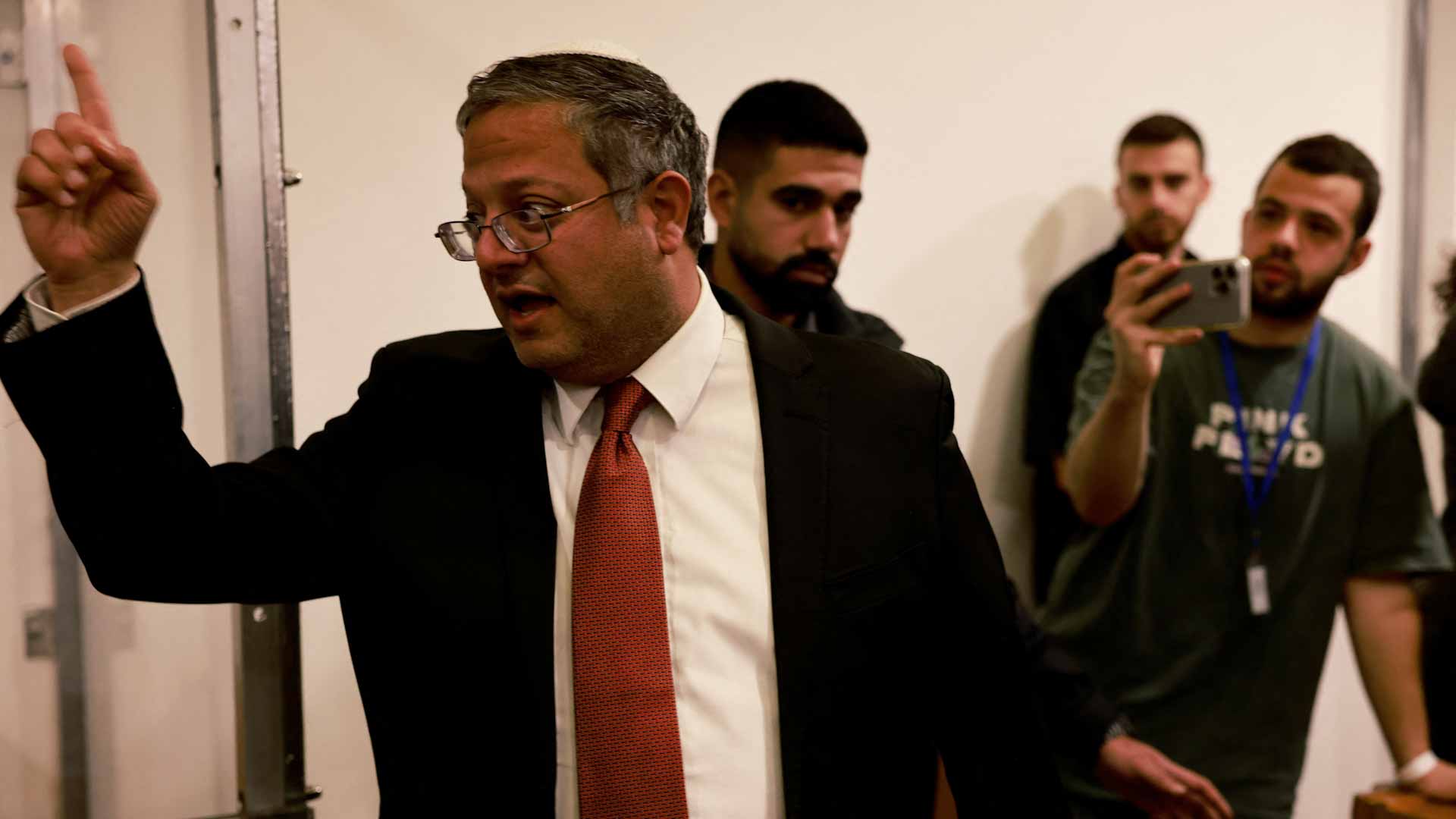 بن غفير يهدد بإسقاط الحكومة الإسرائيلية إذا بقيت حماس على حالها 