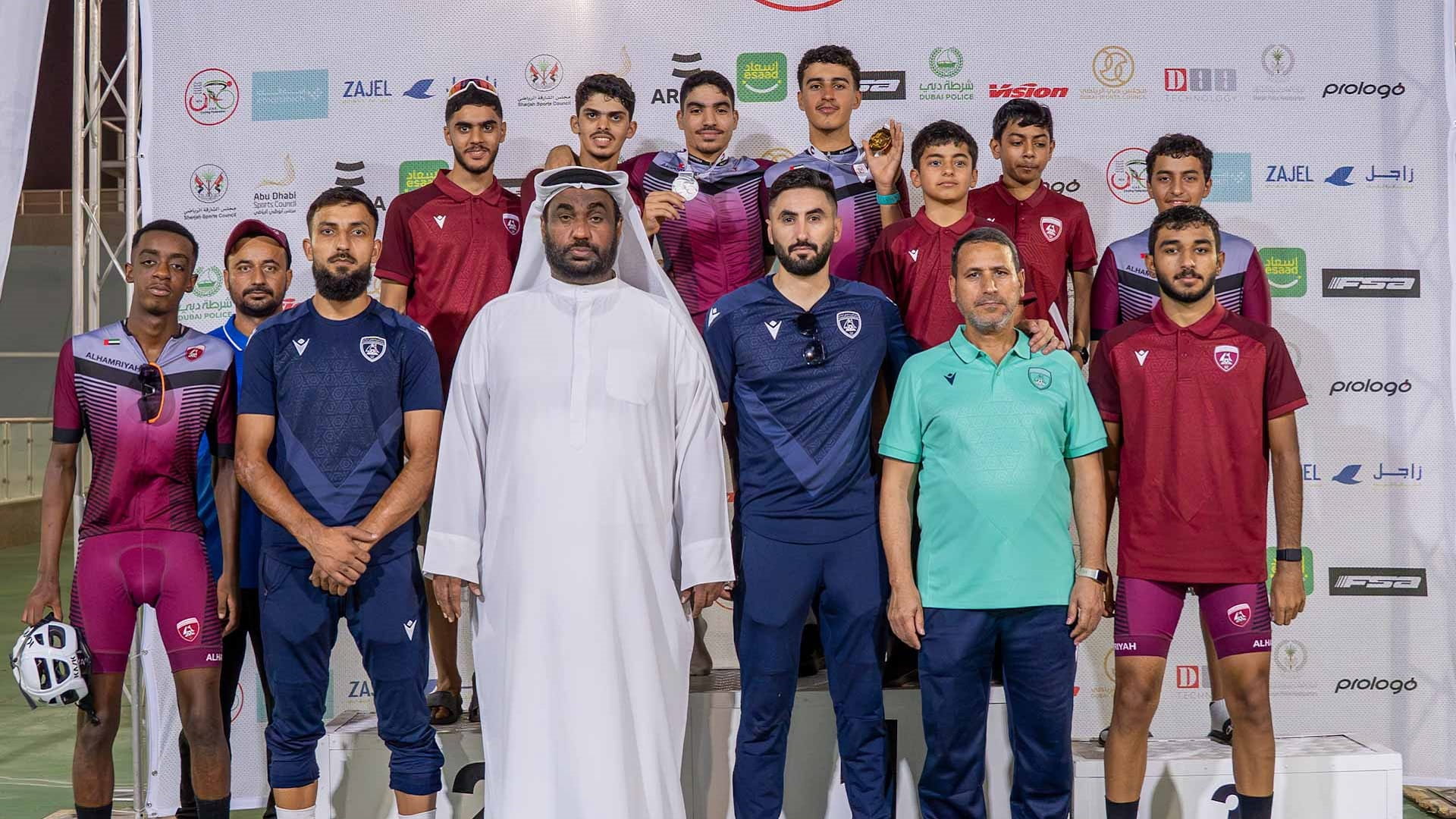 الهاشمي يحصد الذهب والفضة مع الحمرية في سباق المضمار 