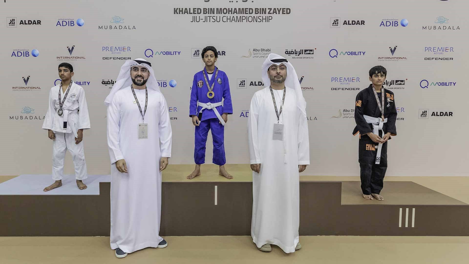 الجزيرة يتصدر منافسات بطولة خالد بن محمد بن زايد للجوجيتسو 