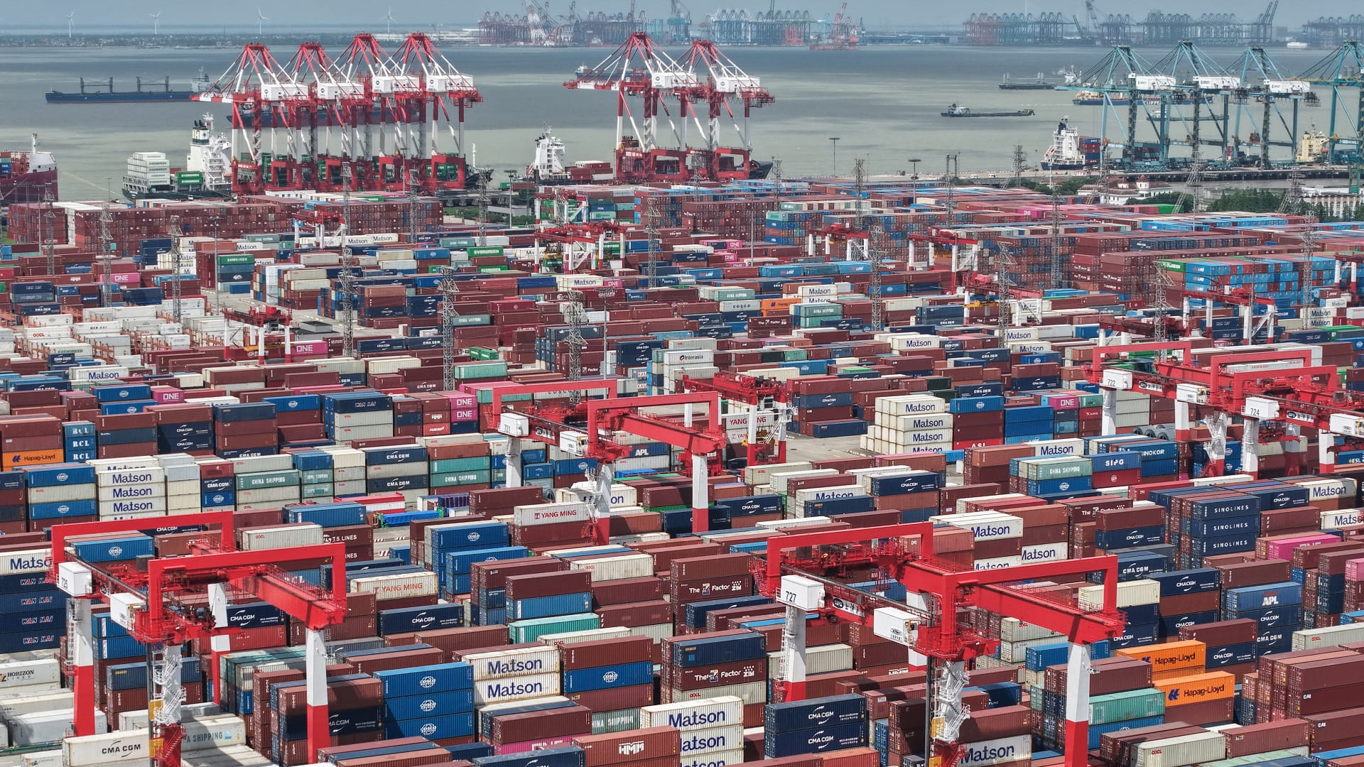 China trade beats forecasts in September as tariff fears rise