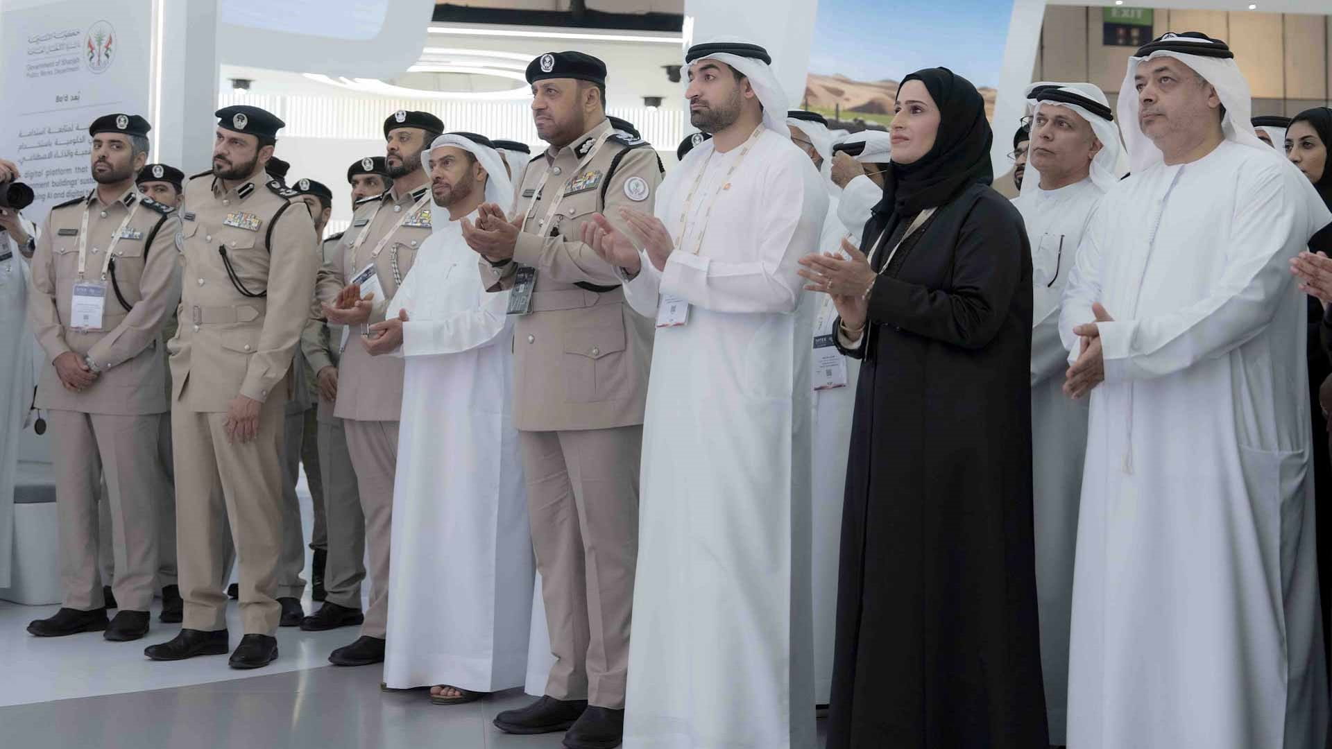 مشاريع حكومة الشارقة في "جيتكس".. رفاهية تُدار بالابتكار 