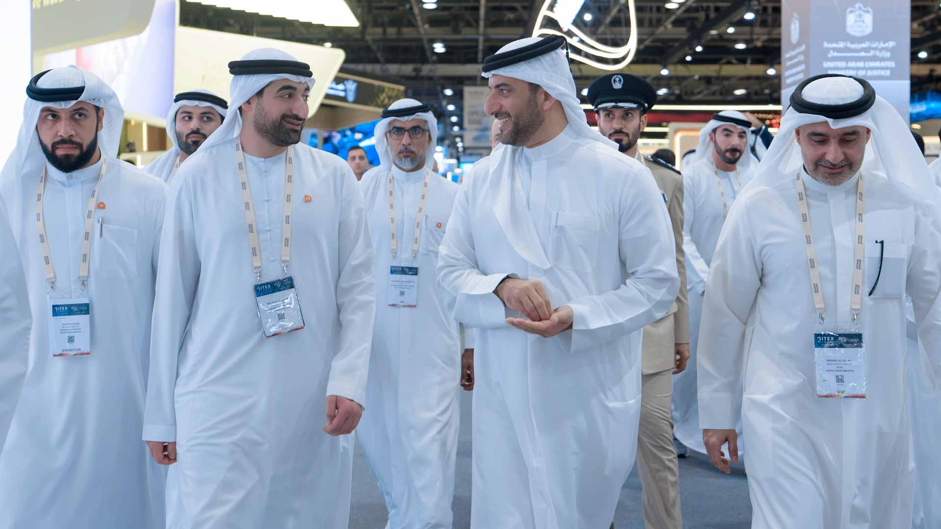 Sultan bin Ahmed visits GITEX Global 2025 4