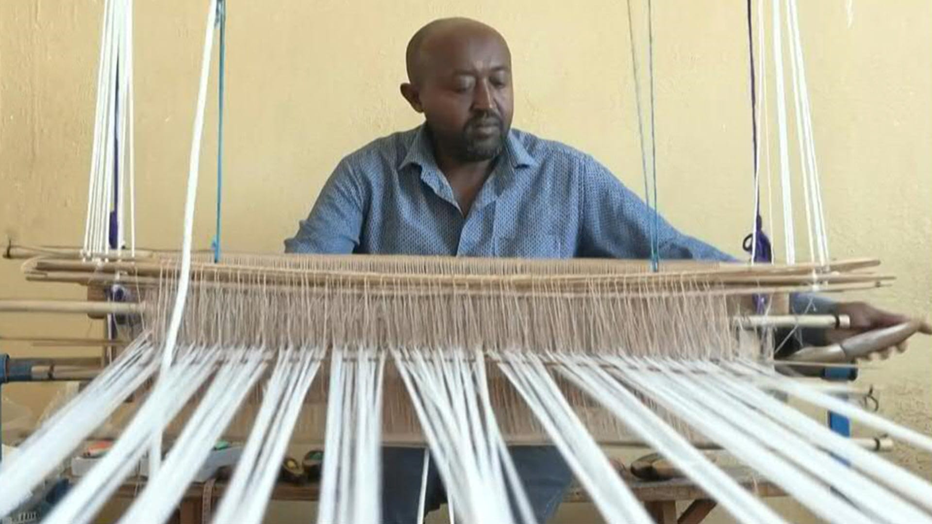 وسط غزو المصانع..ثوب"الحبشة كيمس" التقليدي بإثيوبيا مهدد بالاندثار