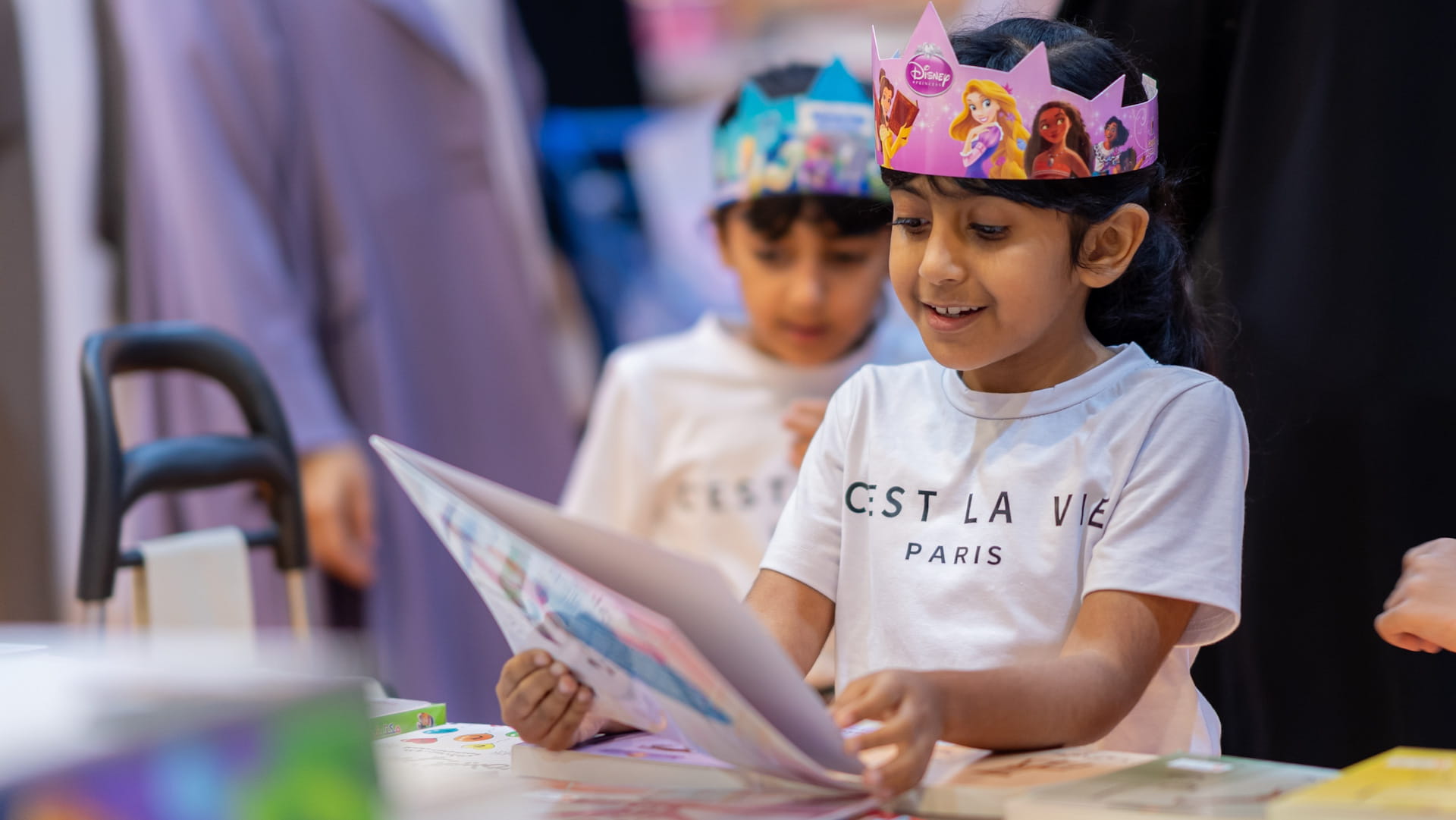 صورة بعنوان: منصة للتوزيع تعزز حضورها في معارض الكتب بقطر والفجيرة 