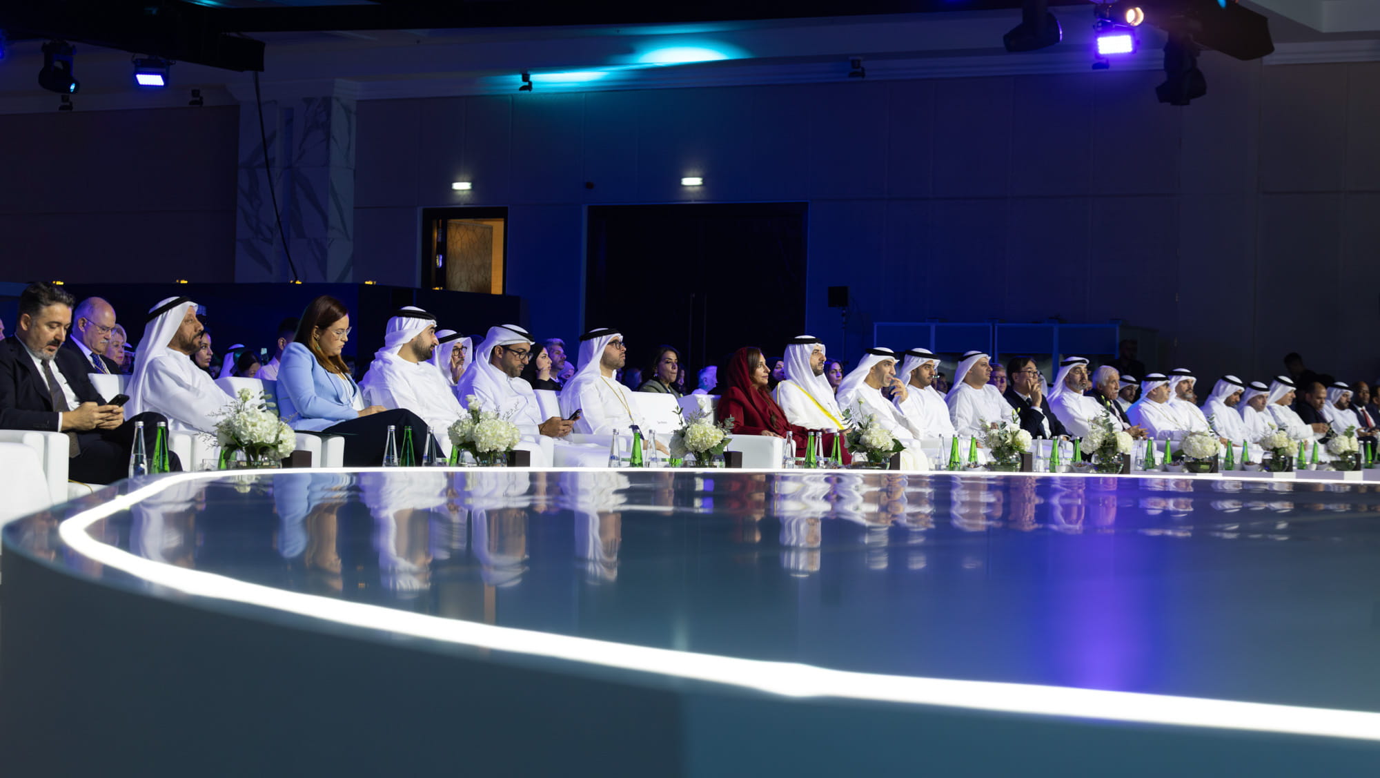 سلطان بن أحمد يطلق منتدى الشارقة للاستثمار ومؤتمر الاستثمار الدولي