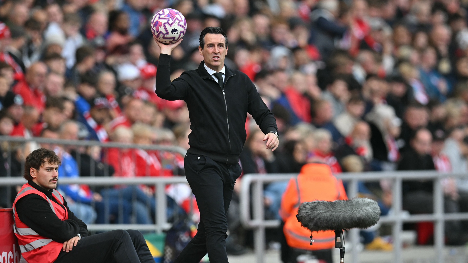 Go Ahead Eagles halt Aston Villa winning run 