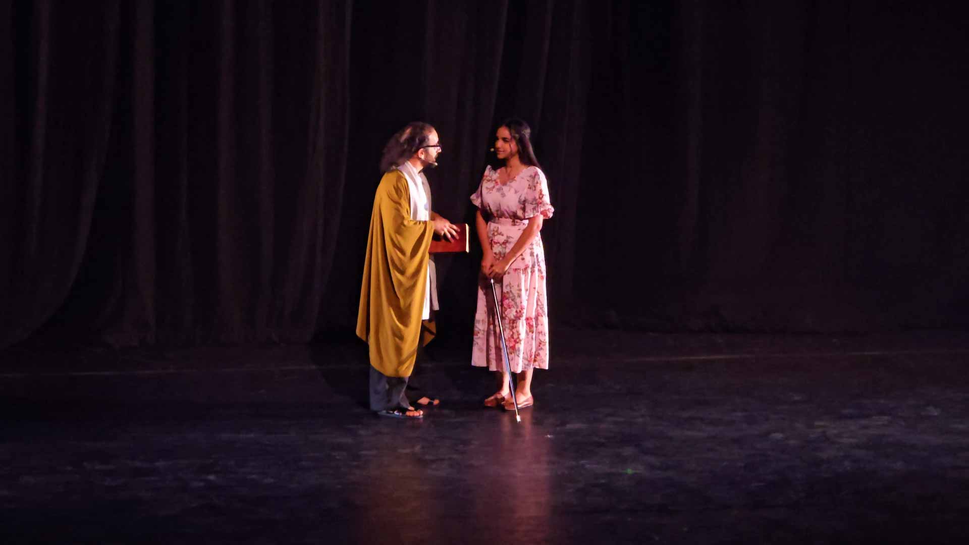 الشارقة تحتفي بالإبداع العالمي في معرض تصميم المسرح الدولي 2025 