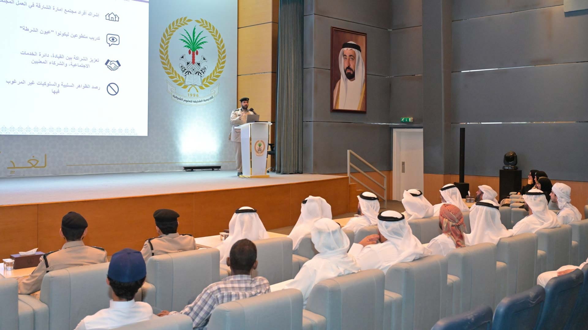 شرطة الشارقة تُطلق مبادرة "صوت المجتمع" لتعزيز الحس الأمني 