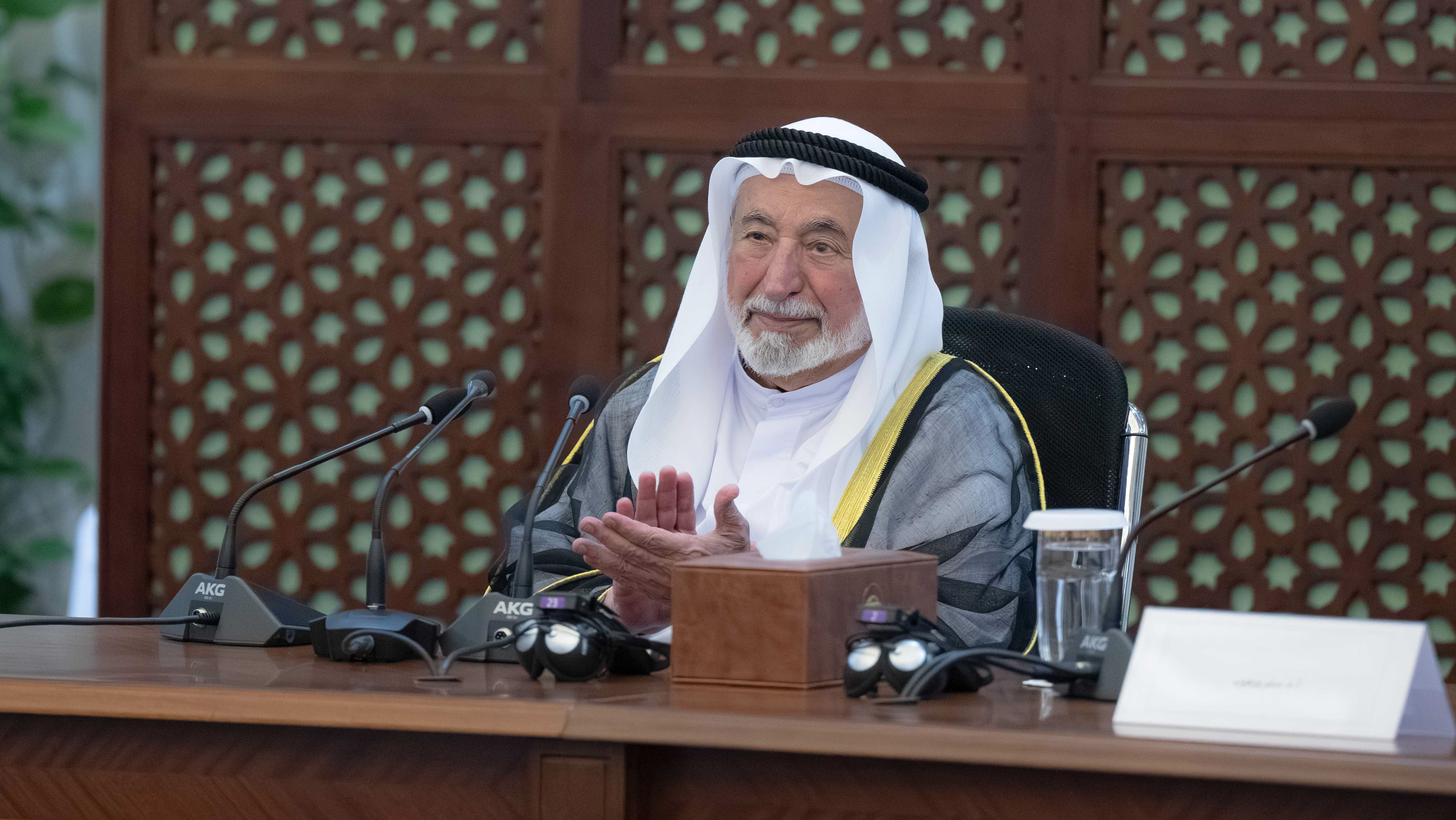 حاكم الشارقة يشهد حفل رابطة خريجي جامعة إكستر البريطانية في الخليج