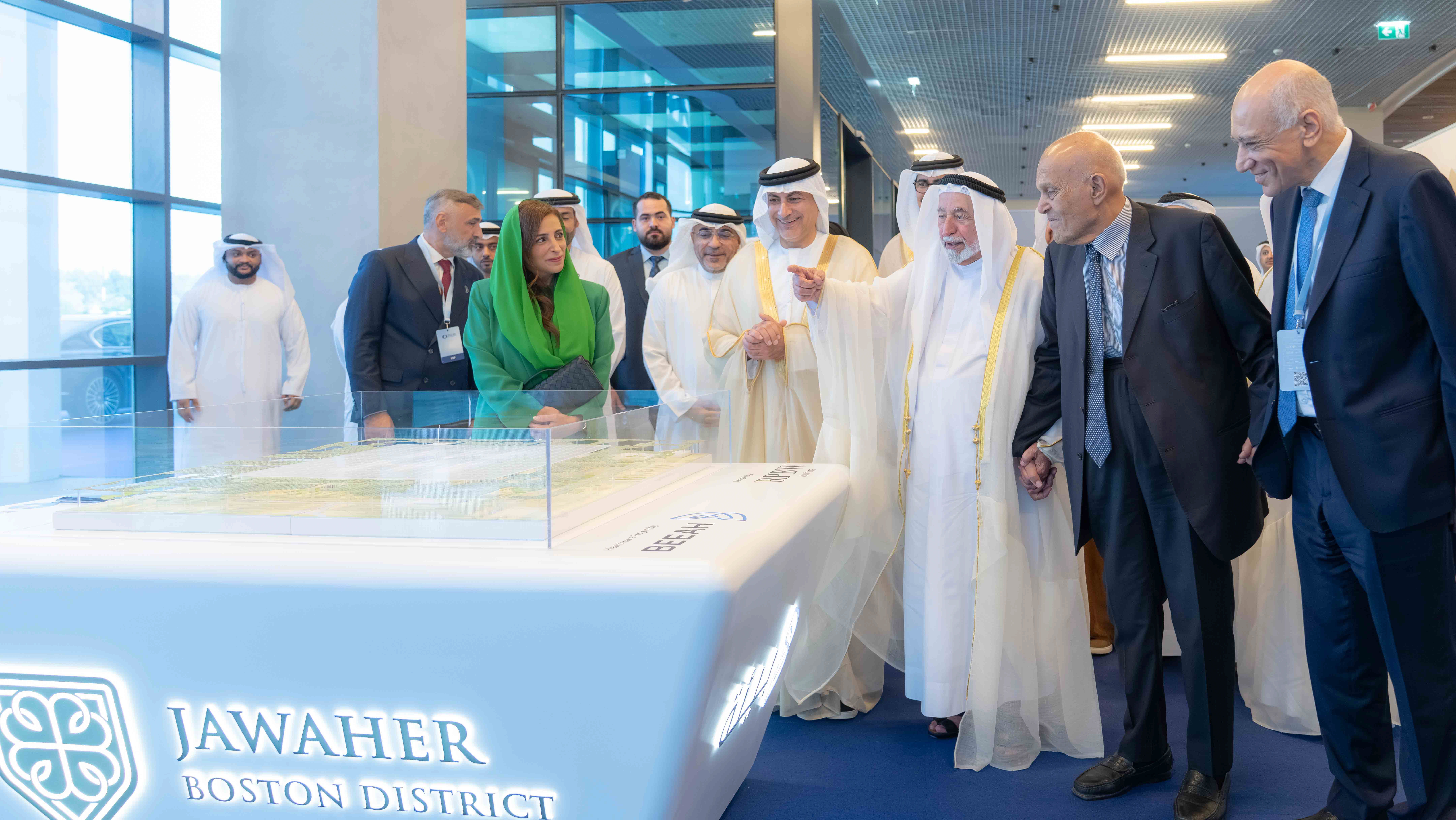 سلطان القاسمي يشهد انطلاق "الشارقة محطة المستقبل: الرعاية الصحية" 