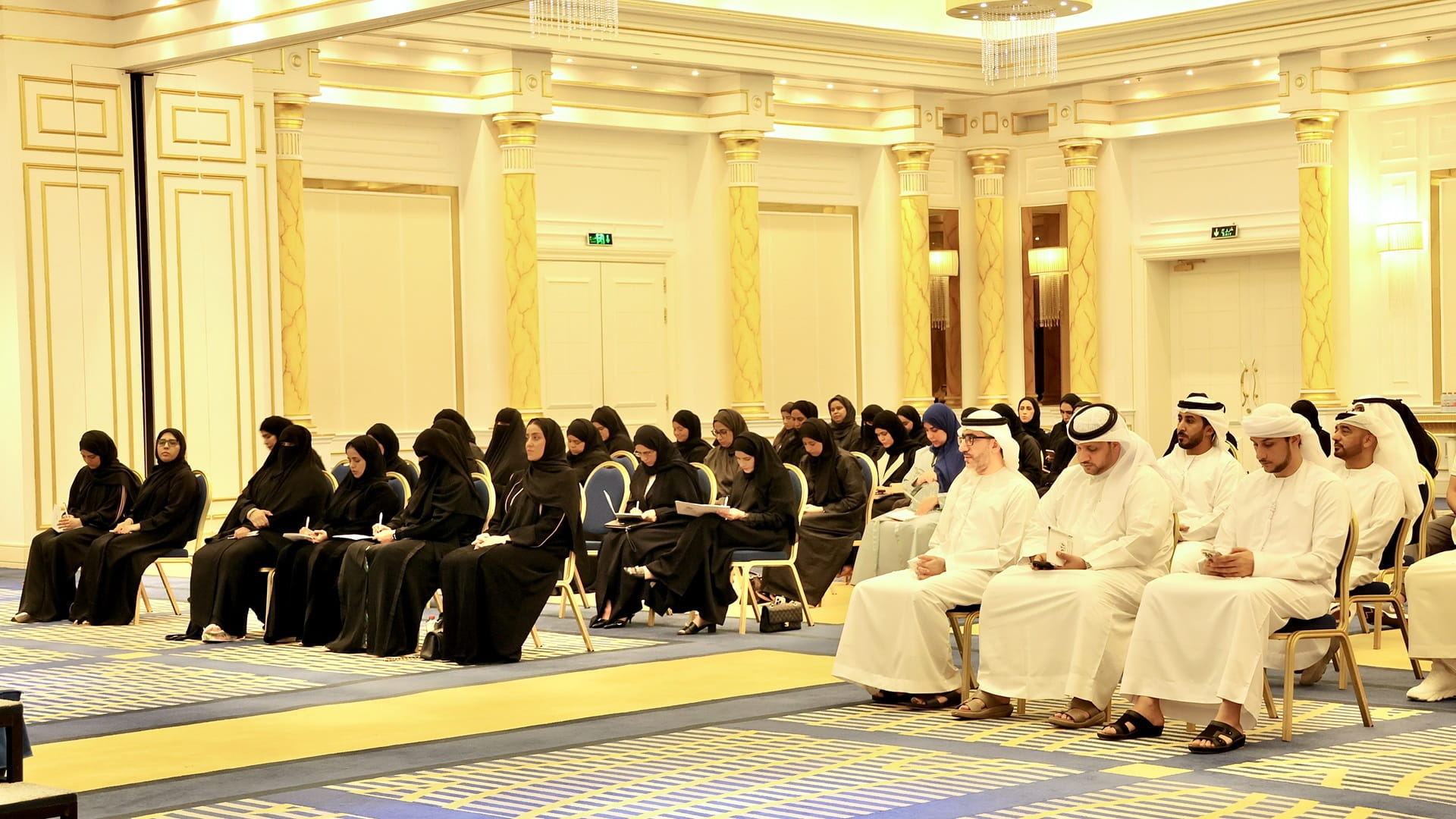 SDHR boosts digital awareness with dialogue session in Khorfakkan