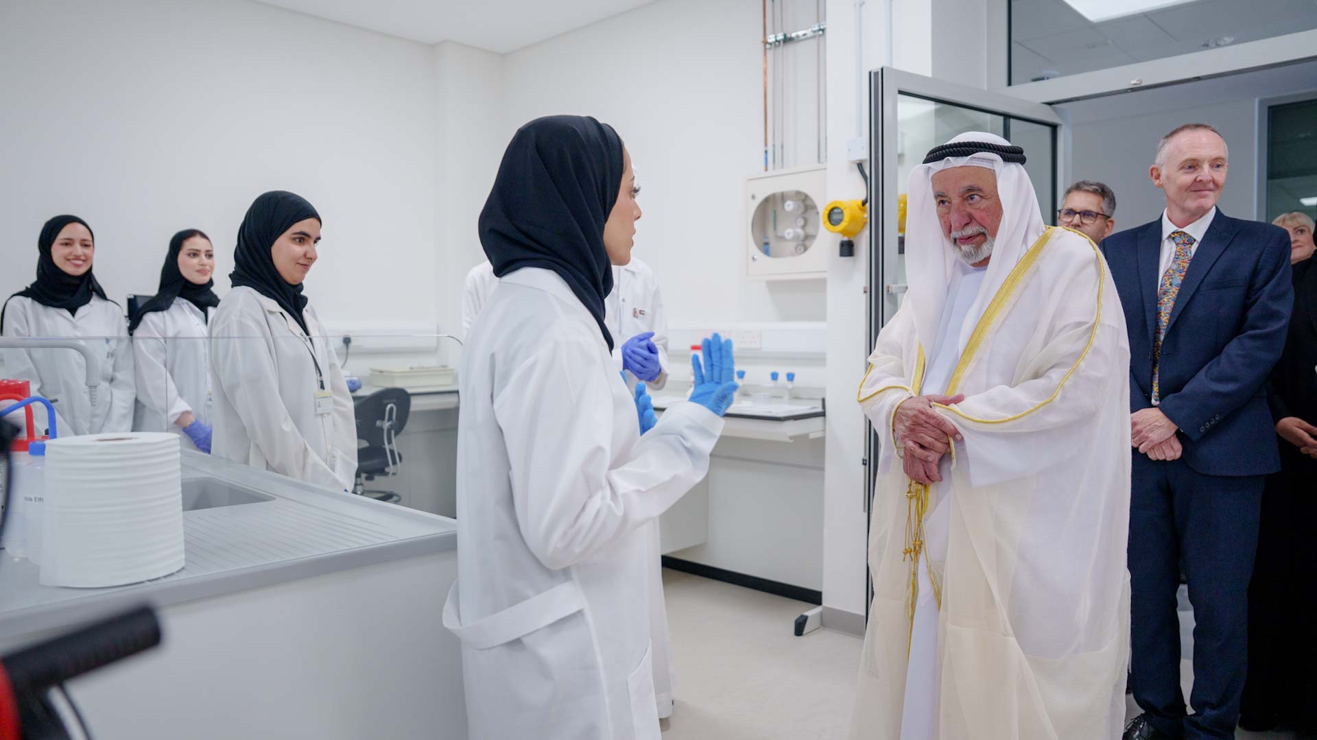 صورة بعنوان: <span class="scChromeData">{"commands":[{"click":"chrome:common:edititem({command:\"webedit:open\"})","header":"Edit the related item","icon":"/temp/iconcache/office/16x16/cubes.png","disabledIcon":"/temp/cubes_disabled16x16.png","isDivider":false,"tooltip":"Edit the related item in the Content Editor.","type":"common"},{"click":"chrome:rendering:personalize({command:\"webedit:personalize\"})","header":"Personalize","icon":"/temp/iconcache/office/16x16/users_family.png","disabledIcon":"/temp/users_family_disabled16x16.png","isDivider":false,"tooltip":"Create or edit personalization for this component.","type":"sticky"},{"click":"chrome:rendering:editvariations({command:\"webedit:editvariations\"})","header":"Edit variations","icon":"/temp/iconcache/office/16x16/windows.png","disabledIcon":"/temp/windows_disabled16x16.png","isDivider":false,"tooltip":"Edit the variations.","type":"sticky"}],"contextItemUri":"sitecore://master/{22B5424C-93B7-49AB-BEAC-0751CFF5A7CA}?lang=ar&ver=1","custom":{},"displayName":"Title","expandedDisplayName":"This is require field and Maximum 90 character is allow"}</span><span sc_parameters="prevent-line-break=true" class="scWebEditInput scEnabledChrome" id="fld_22B5424C93B749ABBEAC0751CFF5A7CA_E873DAB3C3324E8EB106973D9F53F5B7_ar_1_83a9619b5edf467dbf49659772053c21_1087_edit" contenteditable="true" scdefaulttext="[No text in field]" scfieldtype="single-line text" sc-part-of="field">سلطان القاسمي يفتتح مركز الشارقة لأبحاث علوم البحار في خورفكان</span>_C61B281A839B46309BCB296DD195905D