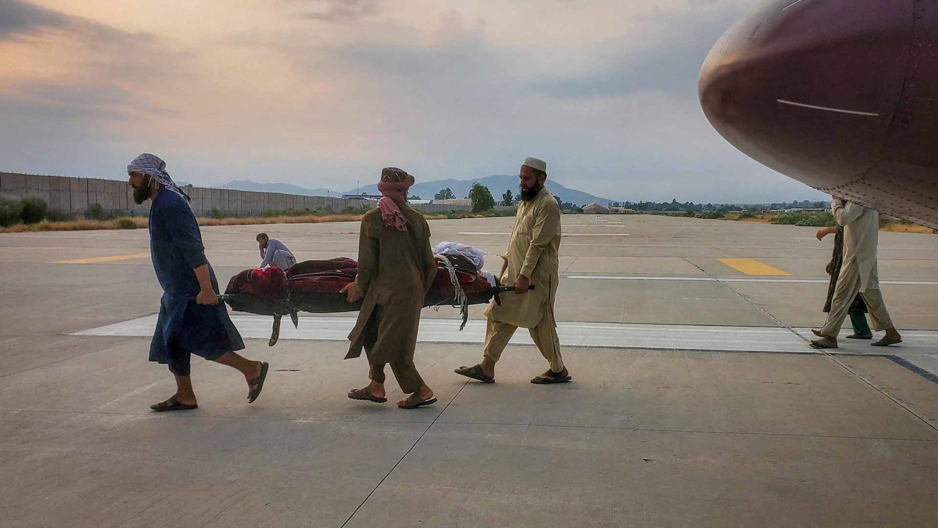 ارتفاع عدد ضحايا زلزال هز شرق أفغانستان إلى 500 مع إصابة ألف 