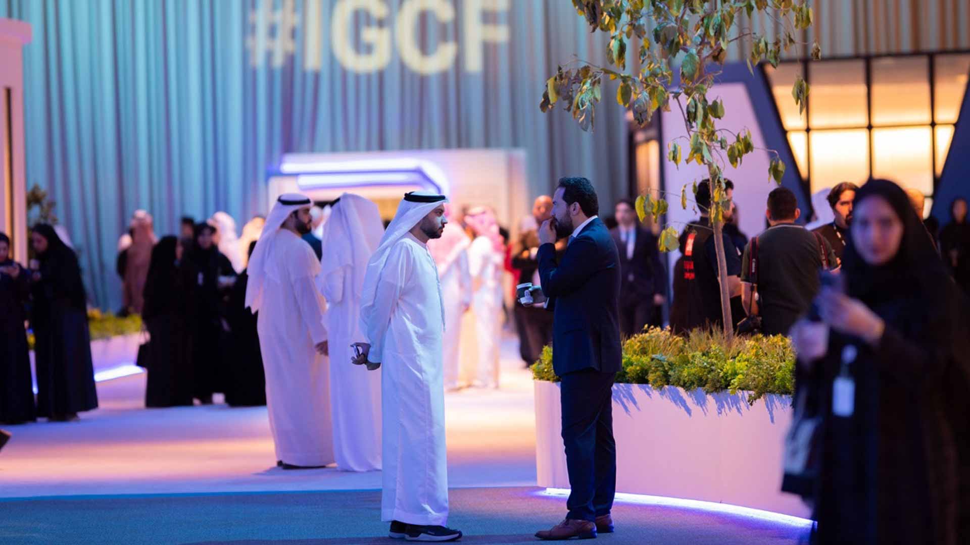 نادي الشارقةللصحافة يناقش مستقبل الإعلام في الدولي للاتصال الحكومي