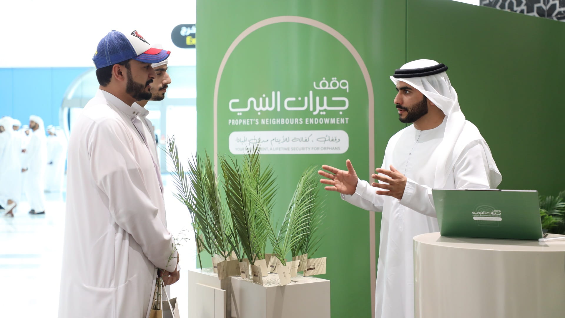 "الشارقة للتمكين" تعرض مشروعها الوقفي "جيران النبي" في أبوظبي 