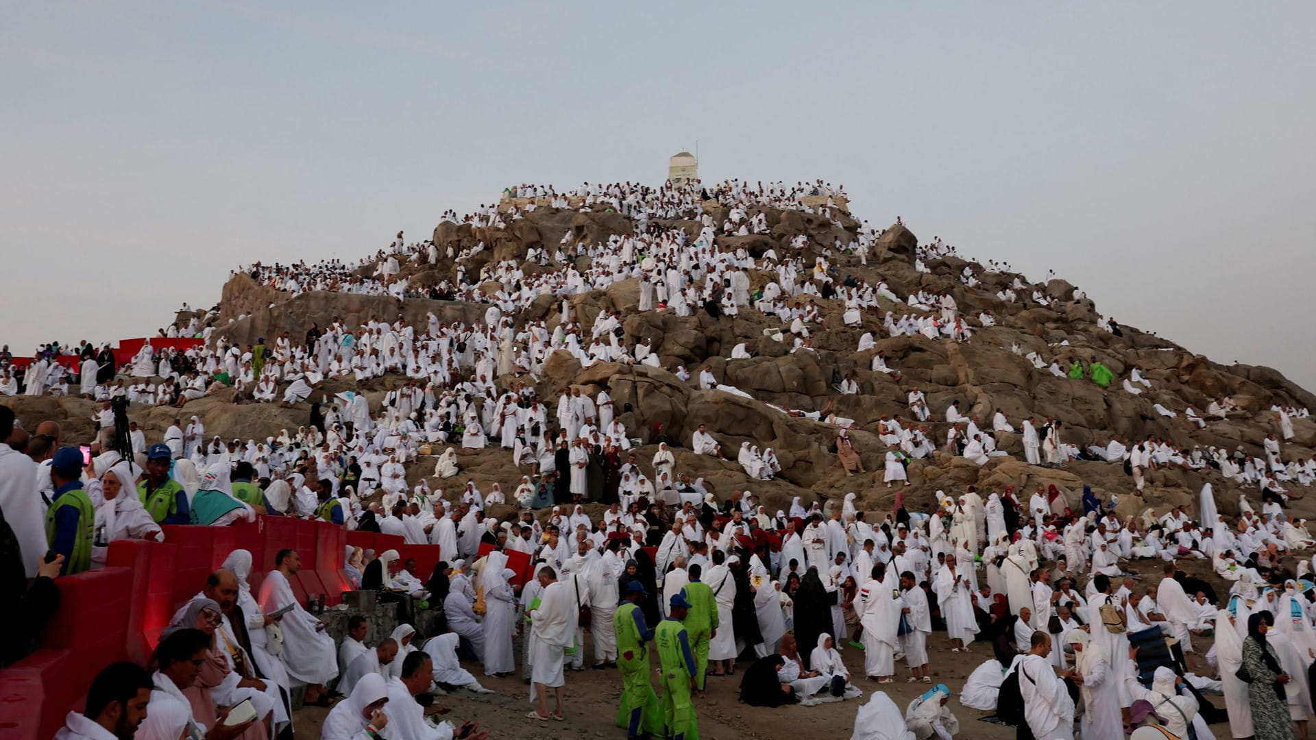 24 سبتمبر بداية التسجيل لحج 1447هـ/2026م لمواطني دولة الإمارات