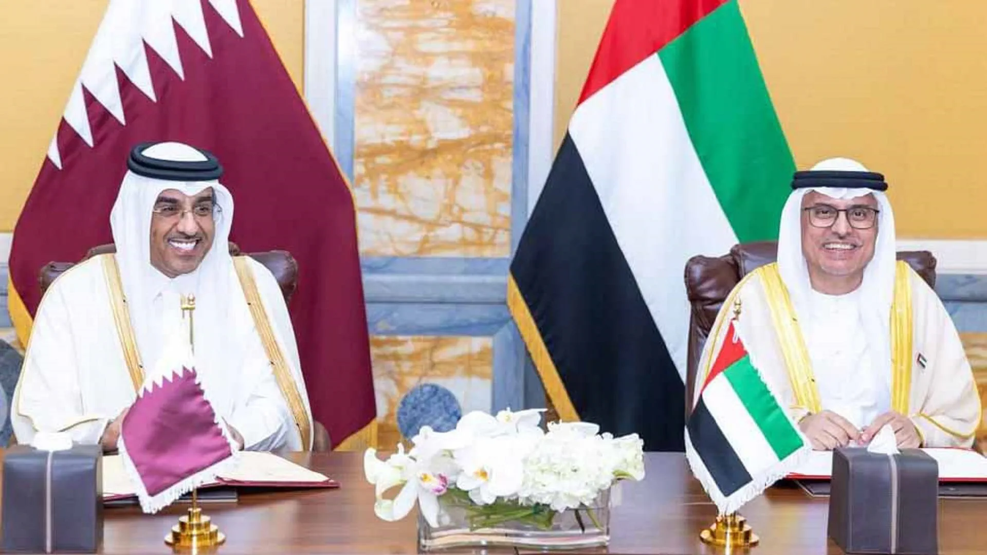 UAE, Qatar sign MoU to develop cooperation in labour 