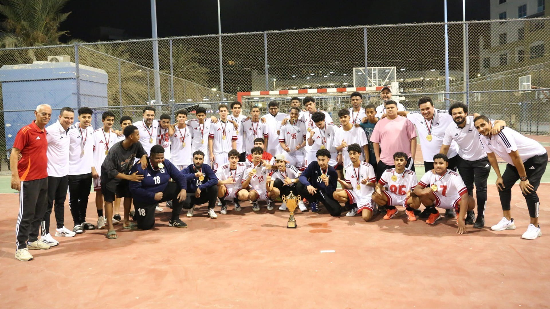 الشارقة بطلاً لكأس السوبر للناشئين لكرة اليد 