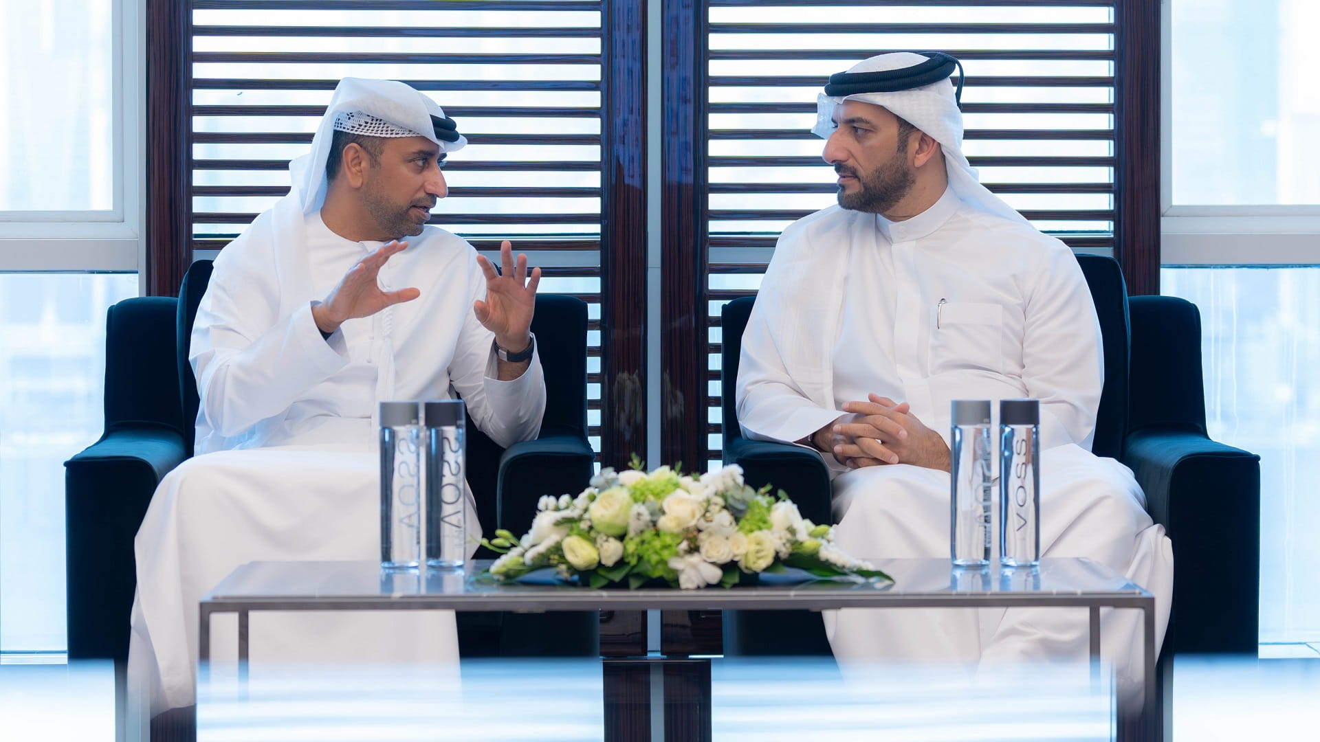 سلطان بن أحمد يشهد توقيع شراكة بين "الشارقة لتقنيات الاتصال" و"دو"