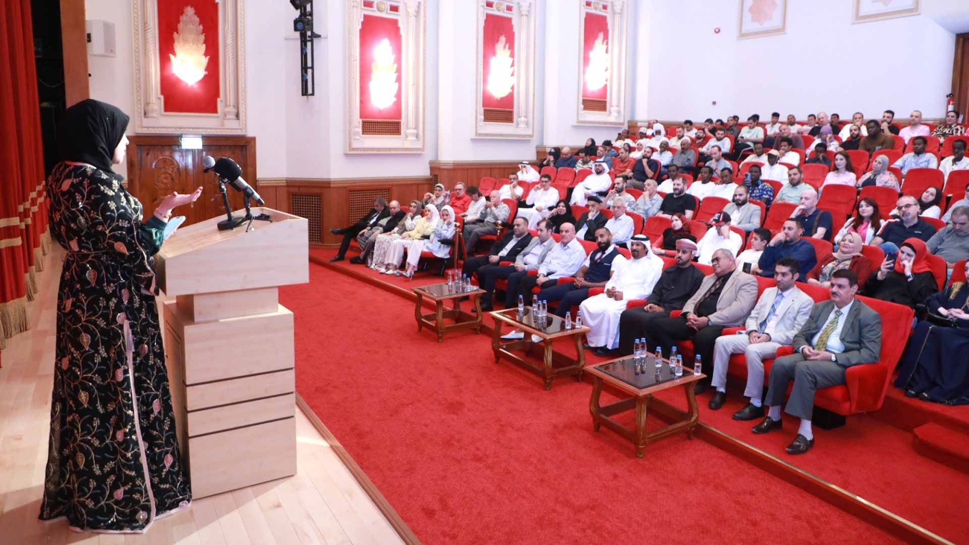 تنوّع عربي يثري أمسية شعرية في بيت الشعر بالشارقة 