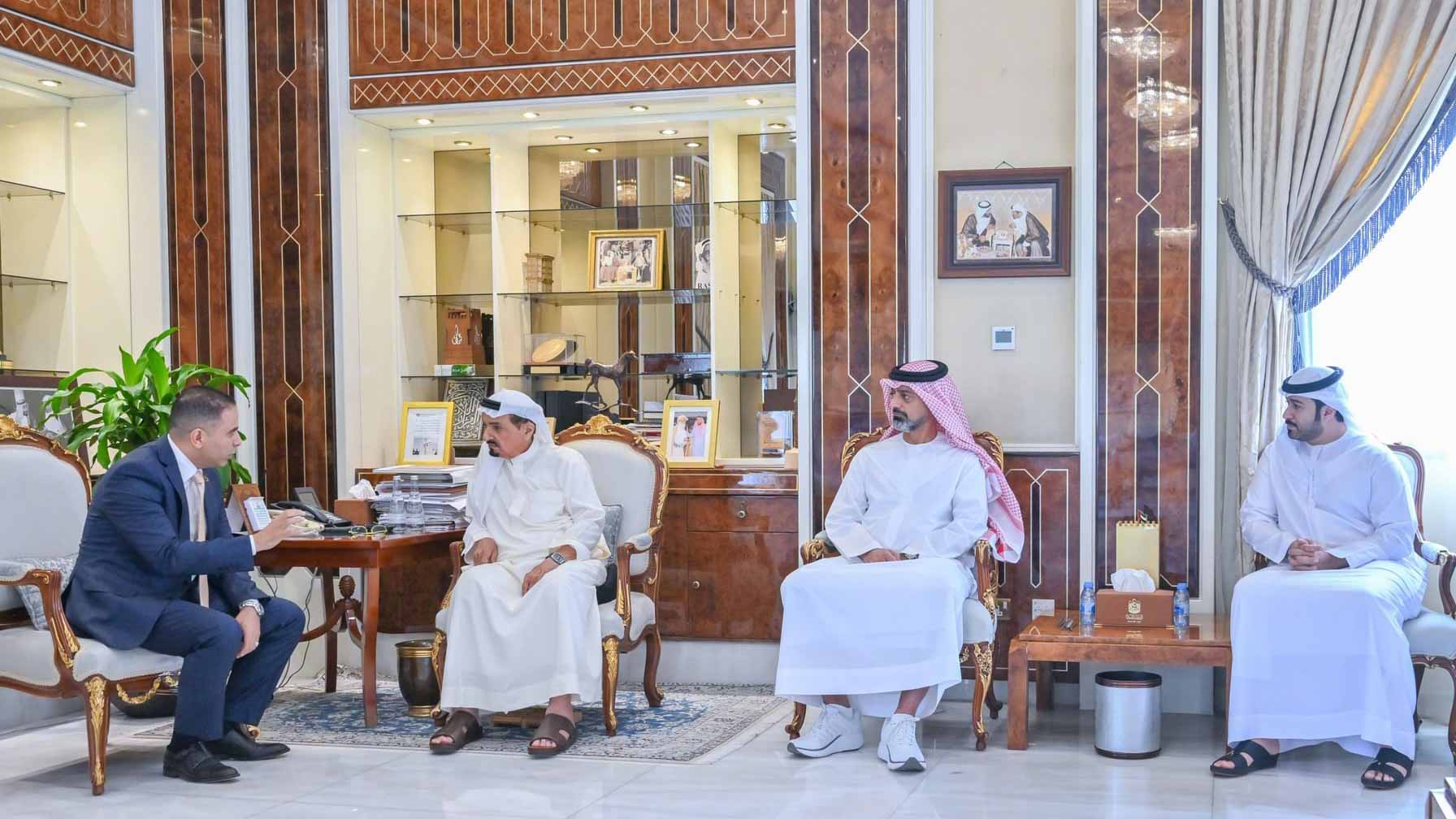 حاكم عجمان: الإمارات تضع صحة المواطن والمقيم على رأس الأولويات 