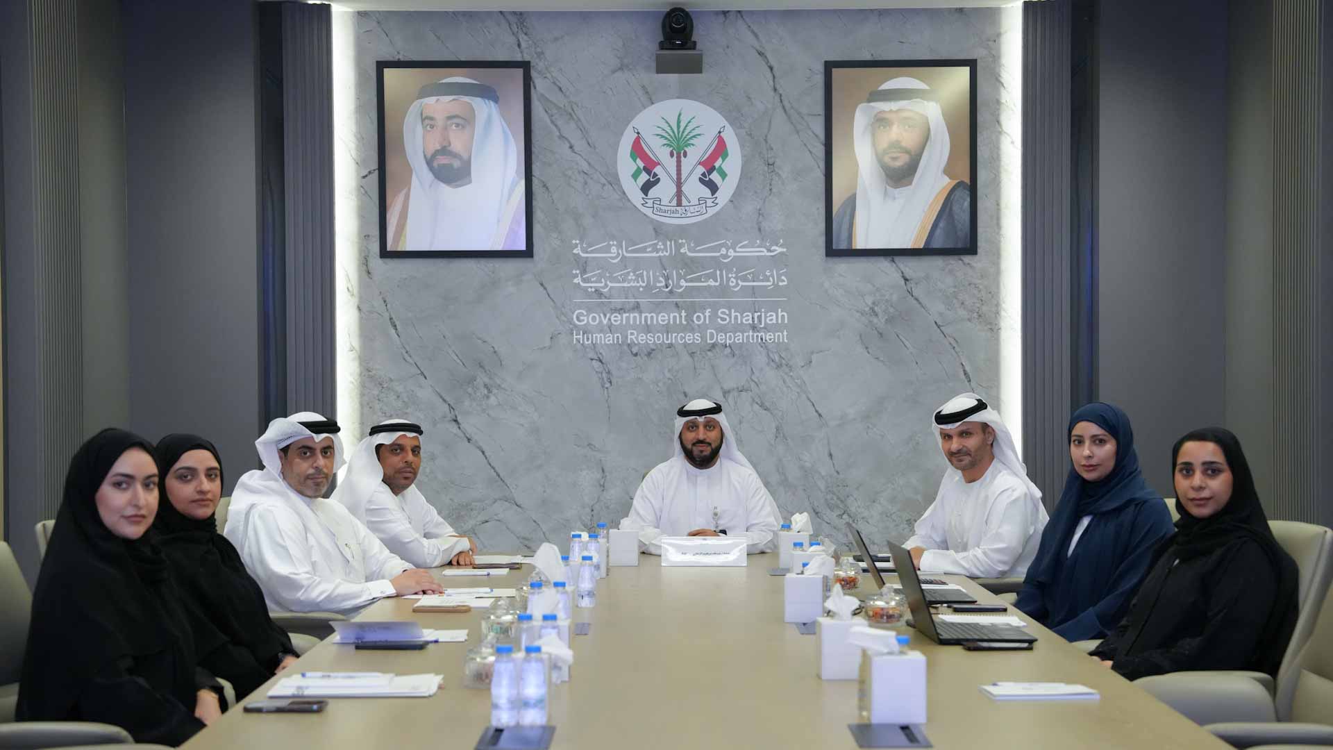 لجنة المنح التكميلية للمتقاعدين في الشارقة تعتمد 86 طلباً  