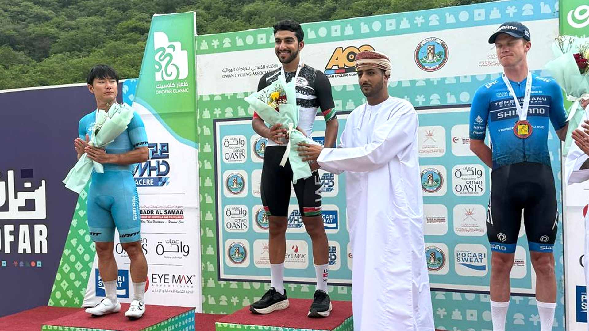 عبد الله جاسم بطلاً للمرحلة الـ 4 من طواف صلالة للدراجات الهوائية 