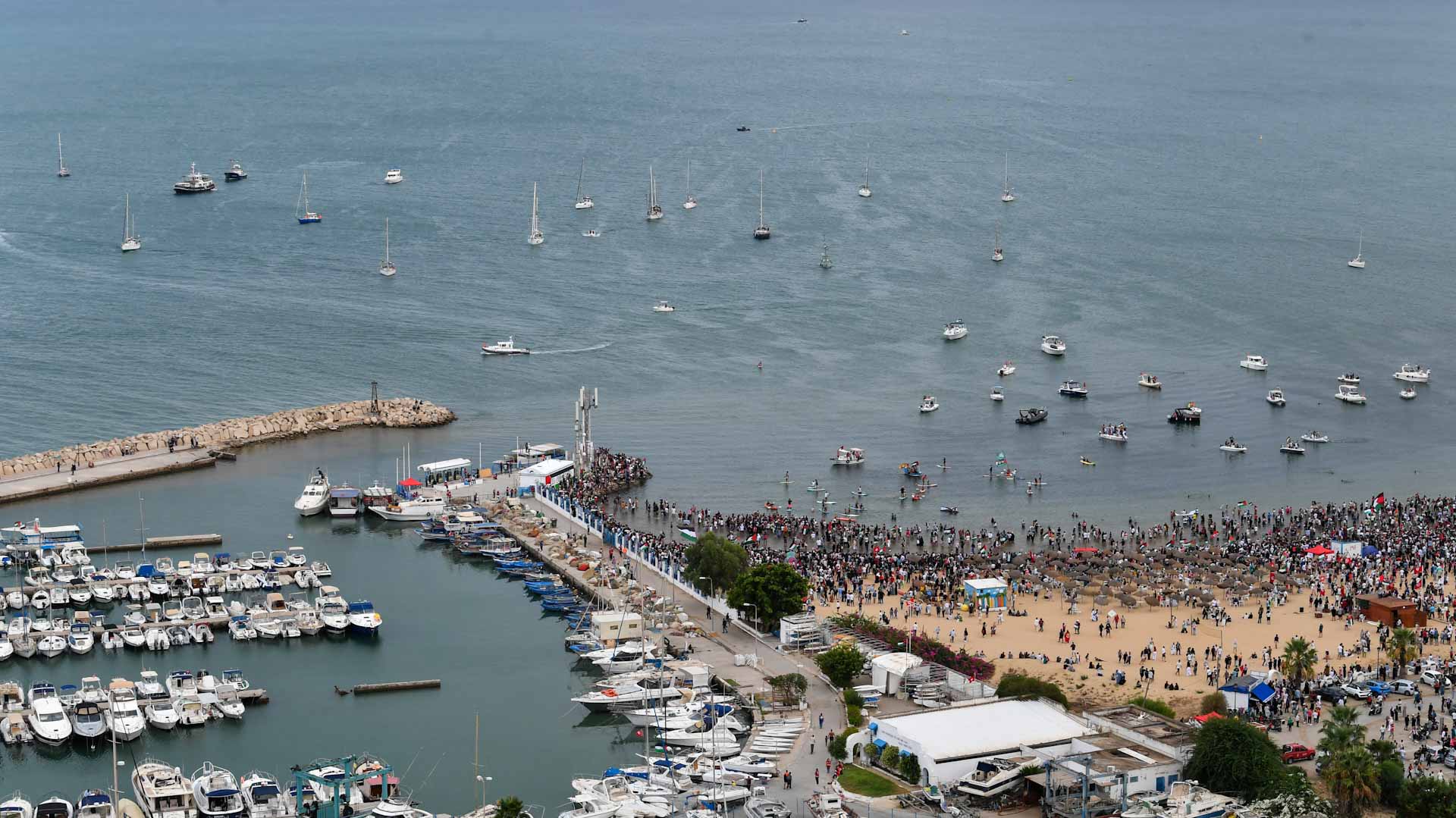 السلطات التونسية: هجوم ميناء سيدي بوسعيد كان "متعمّداً" 