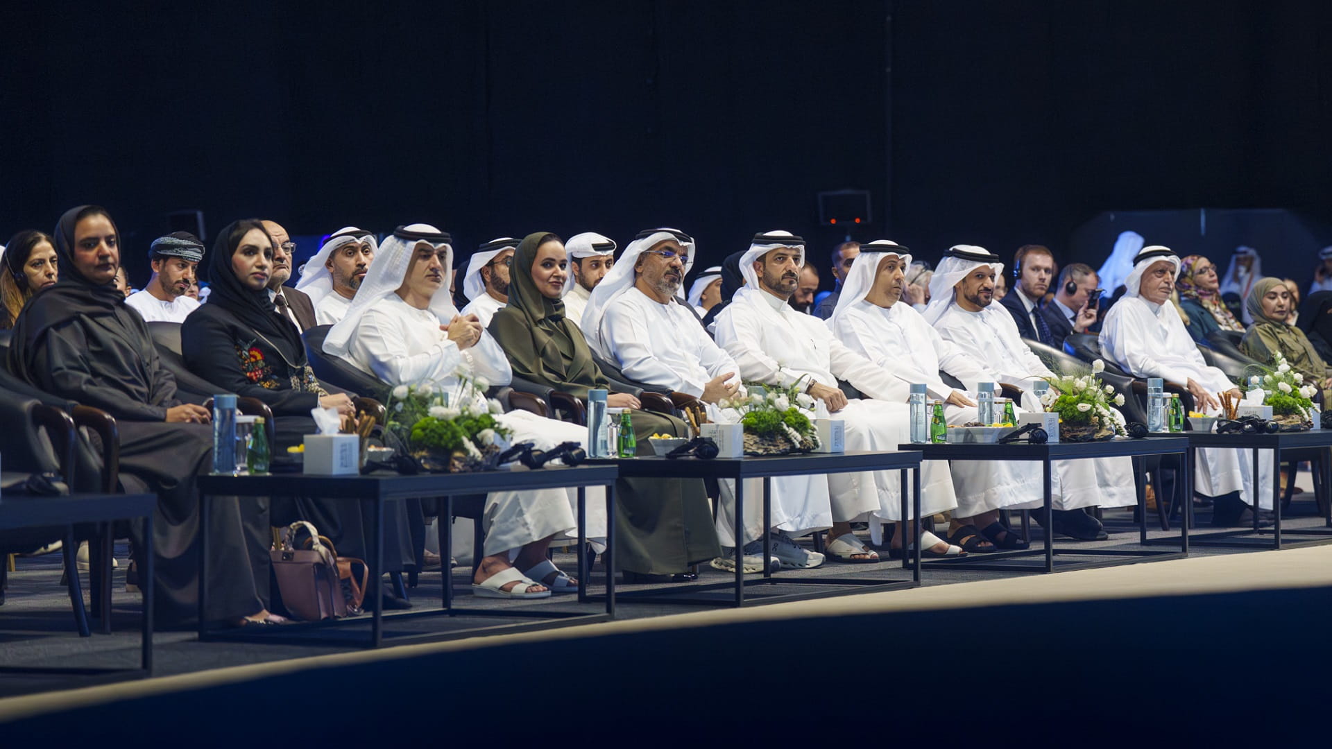 سلطان بن أحمد يشهد انطلاق فعاليات ثاني أيام منتدى الاتصال الحكومي