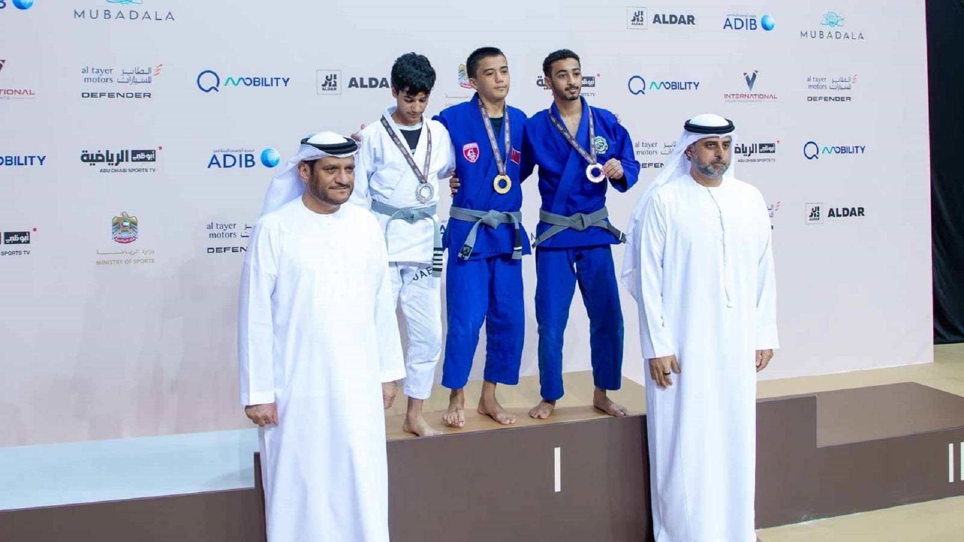 الحمرية يحصد 9 ميداليات ملونة في بطولة خالد بن محمد للجوجيتسو 